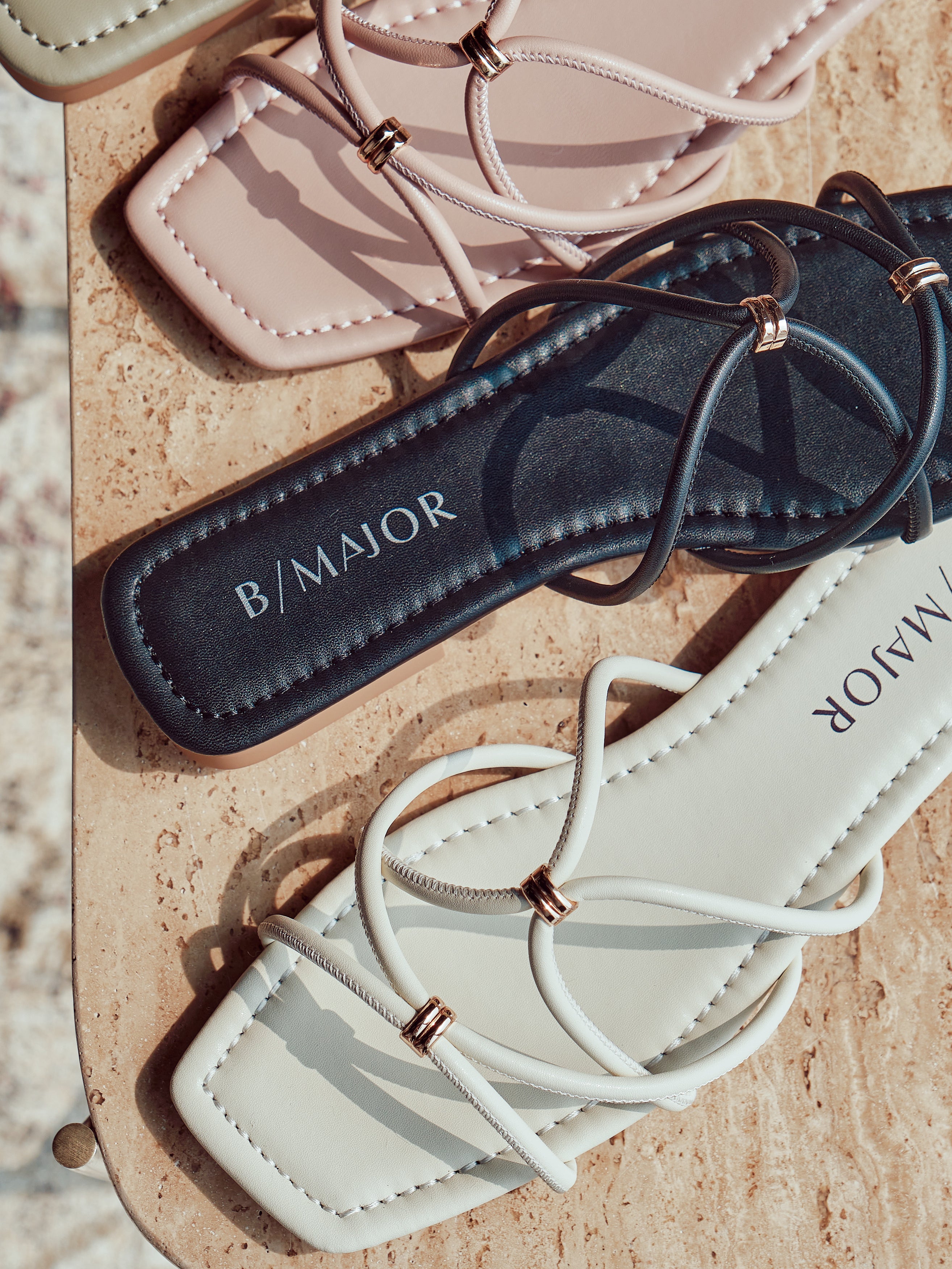 ISLA Sandals - Black