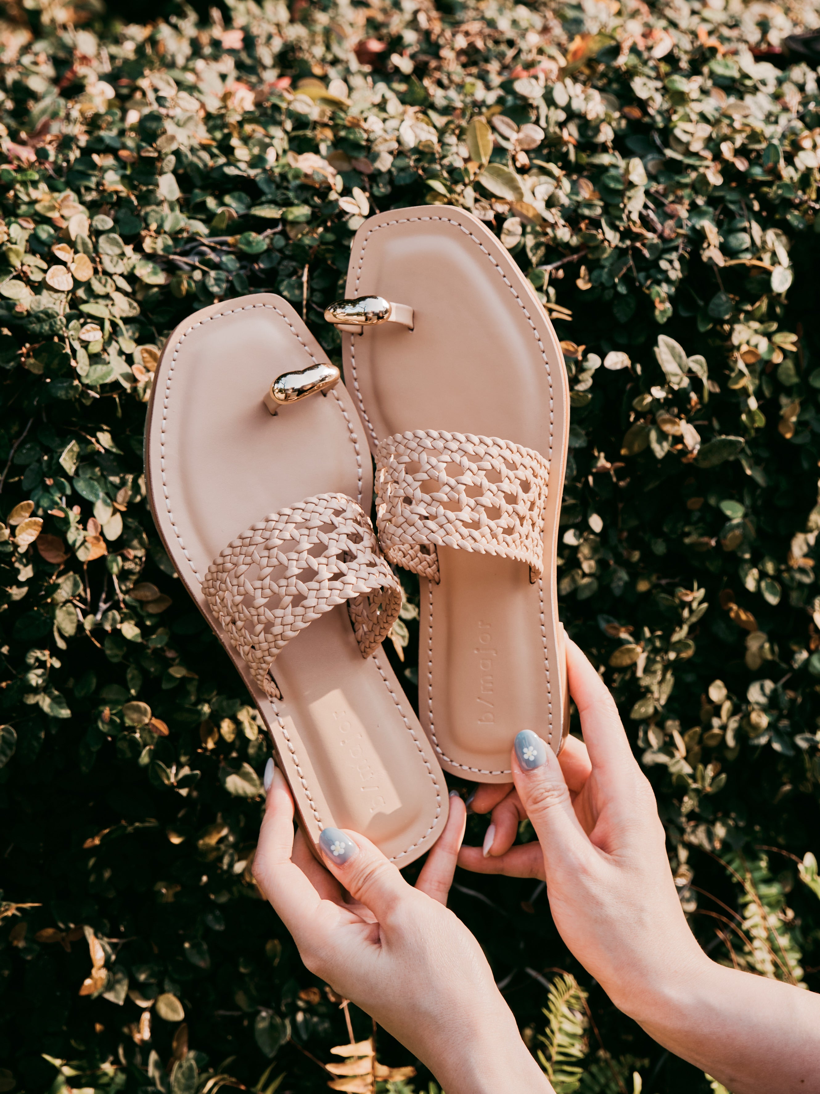 LEAH Sandals - Mocha