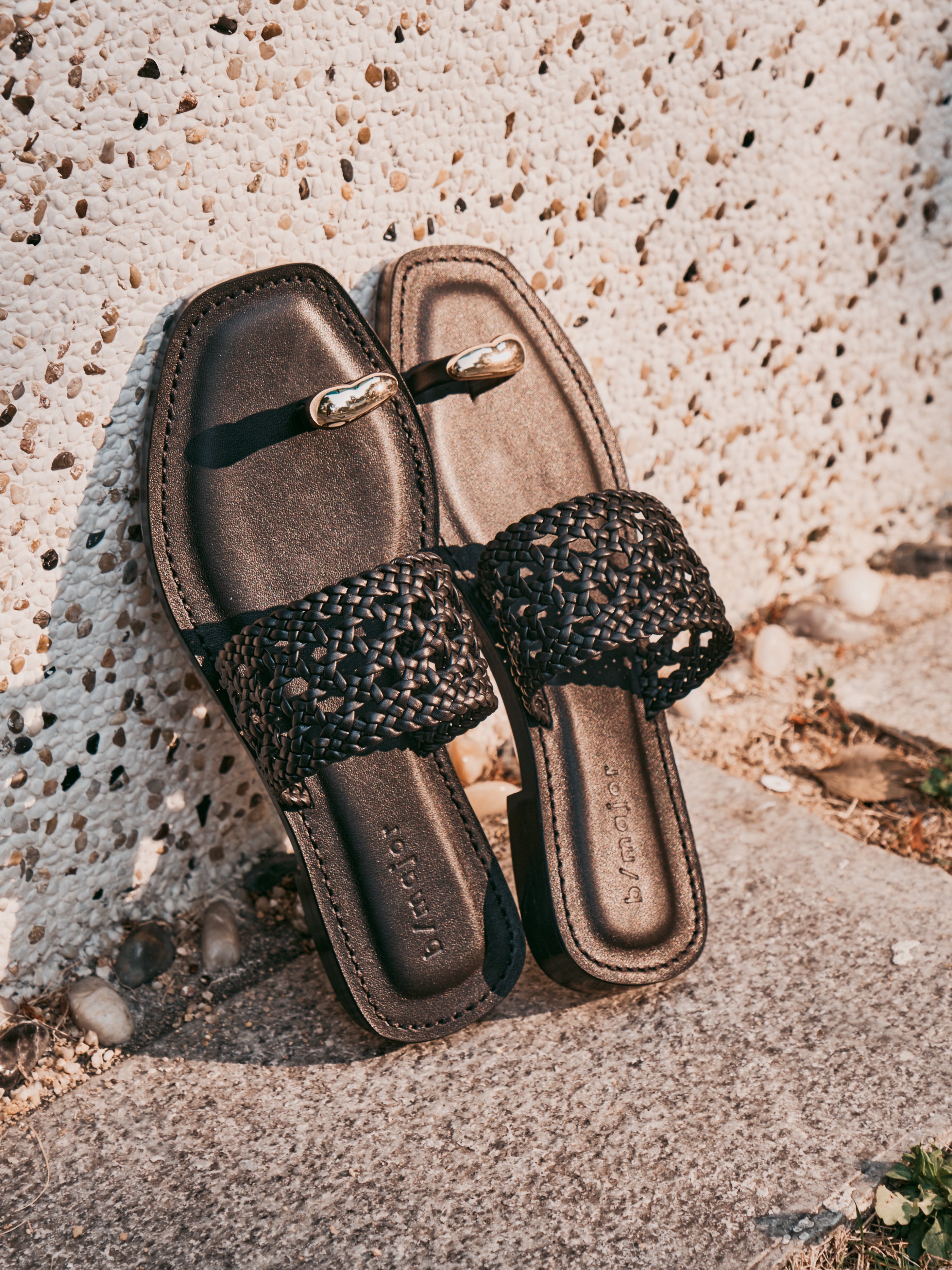 LEAH Sandals - Black (pre-order 1-2 weeks)