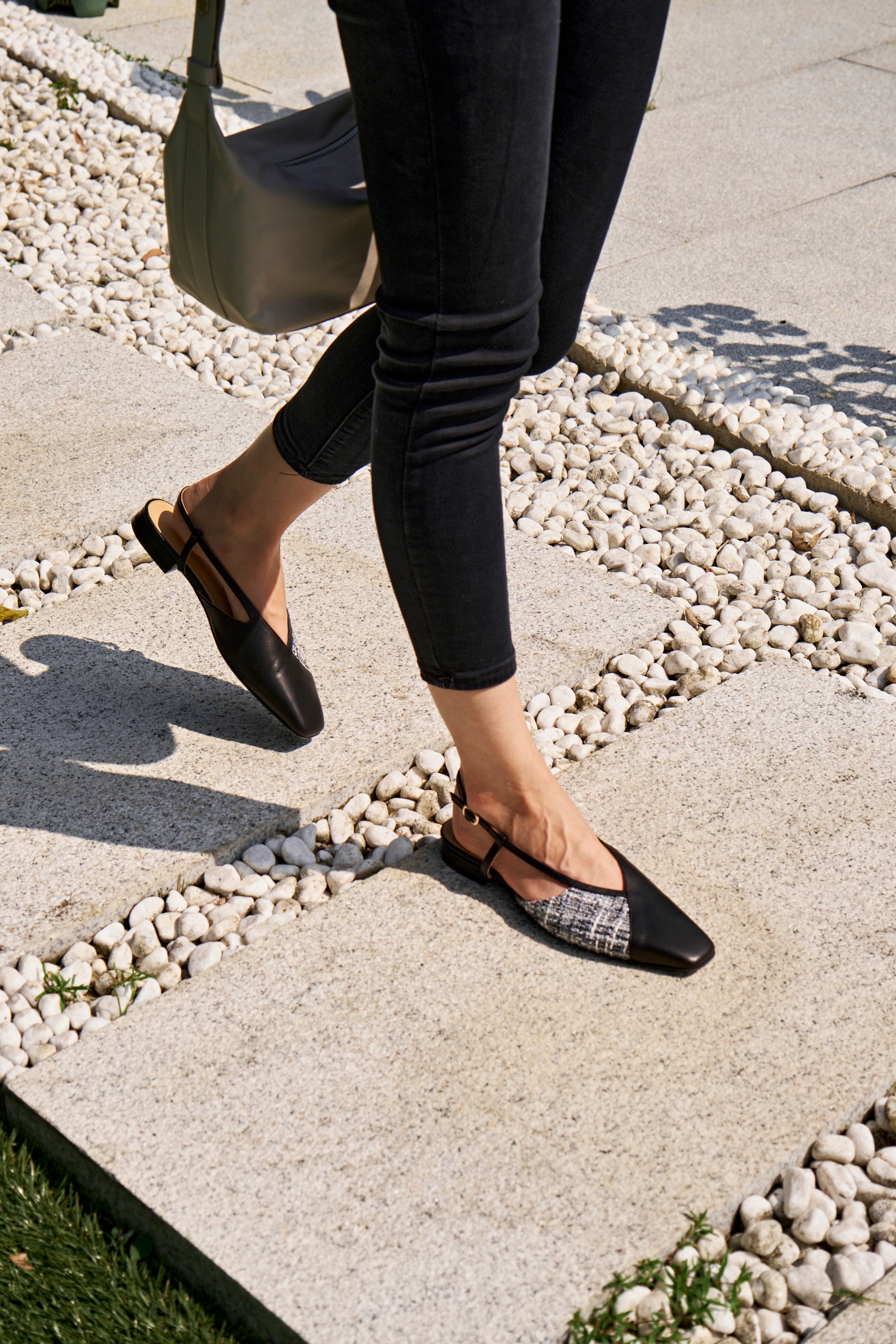 KENTI Slingback Flats - Black