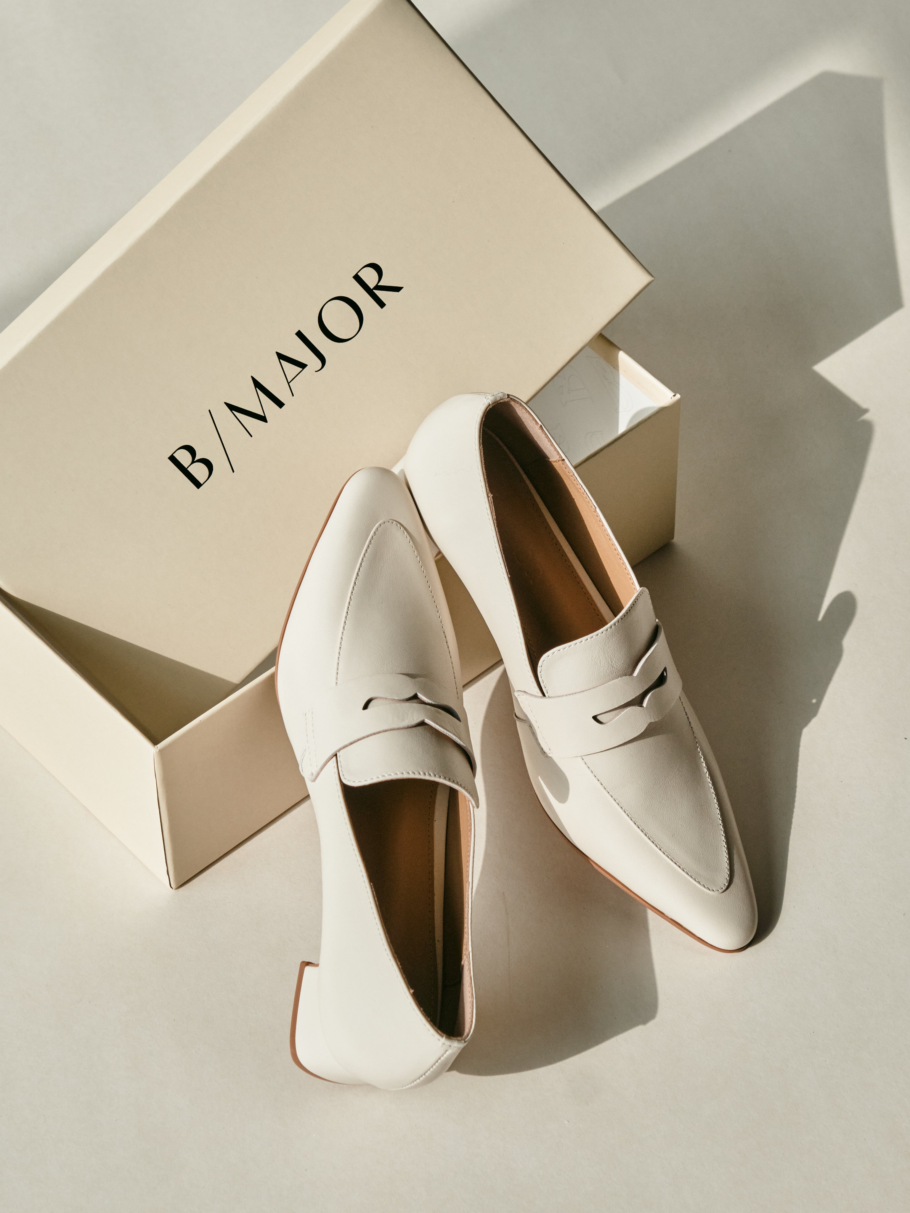 Ava Loafers - White