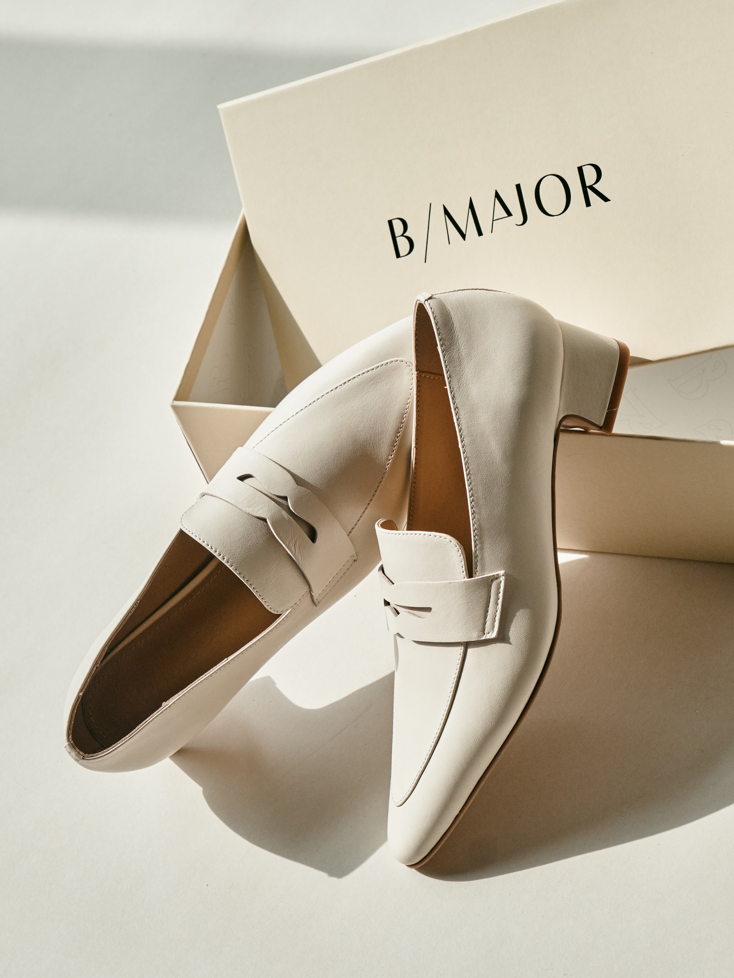 Ava Loafers - White