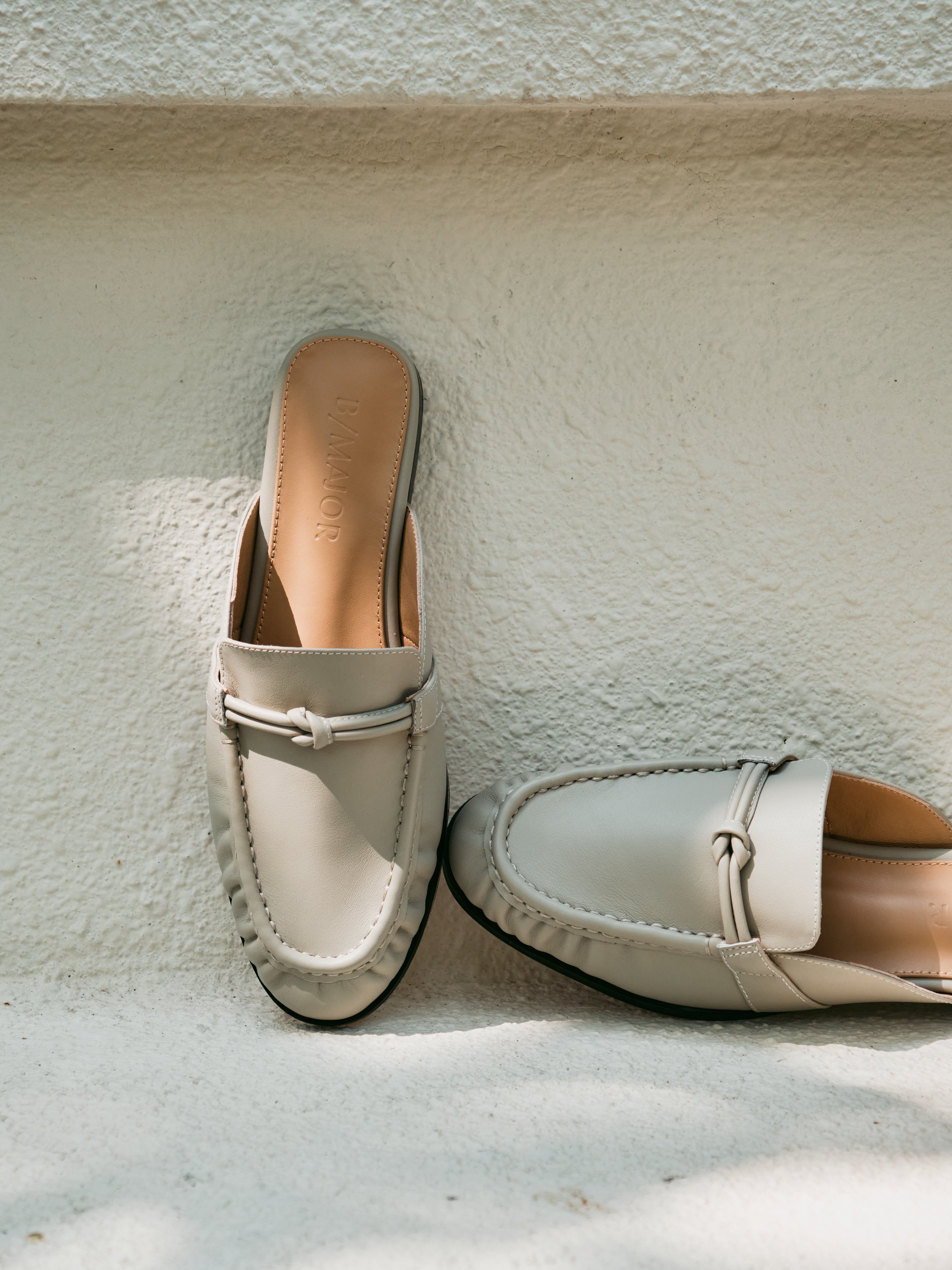 JADE Mules - Grey