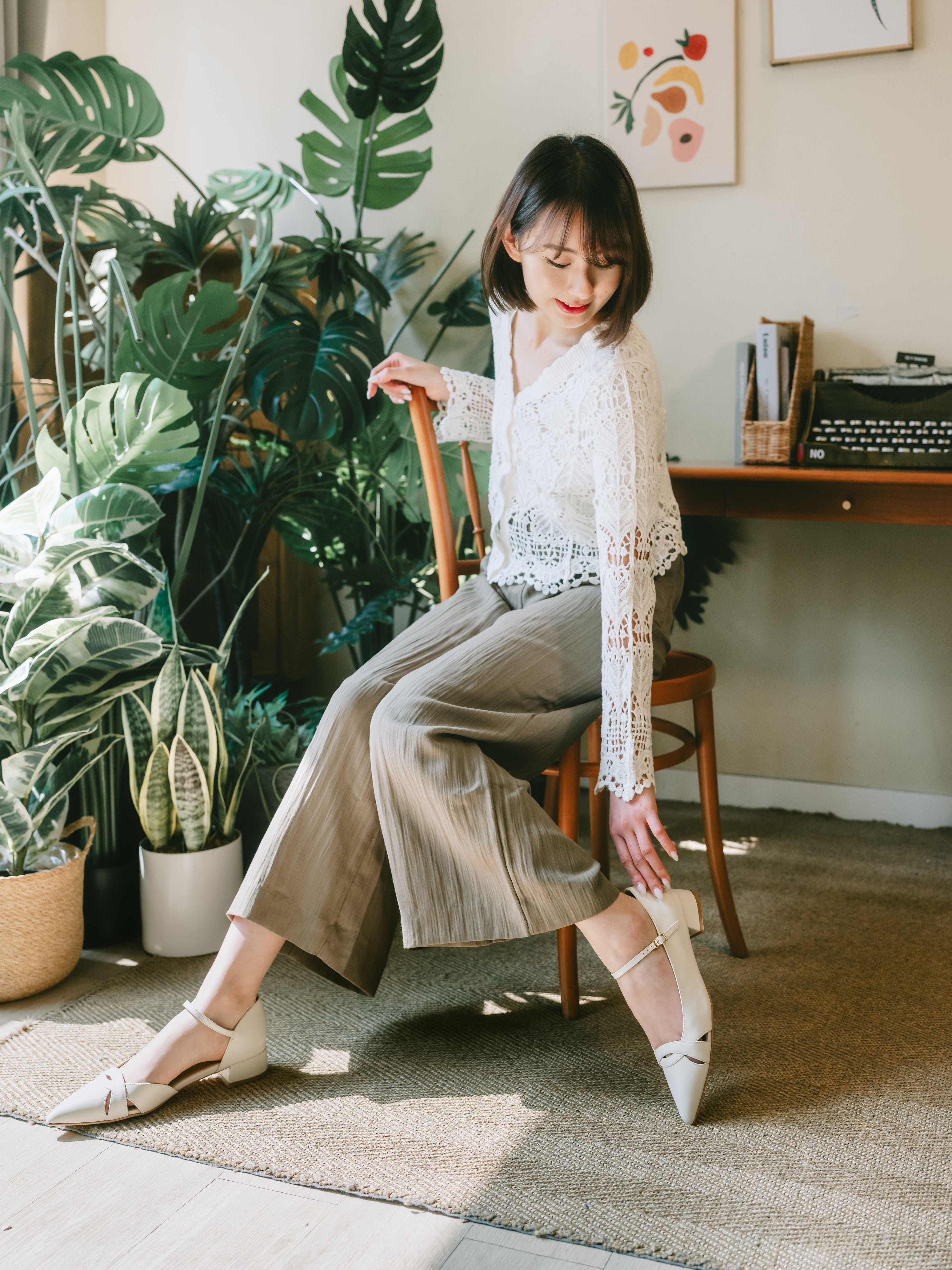 SERENA Flats - White