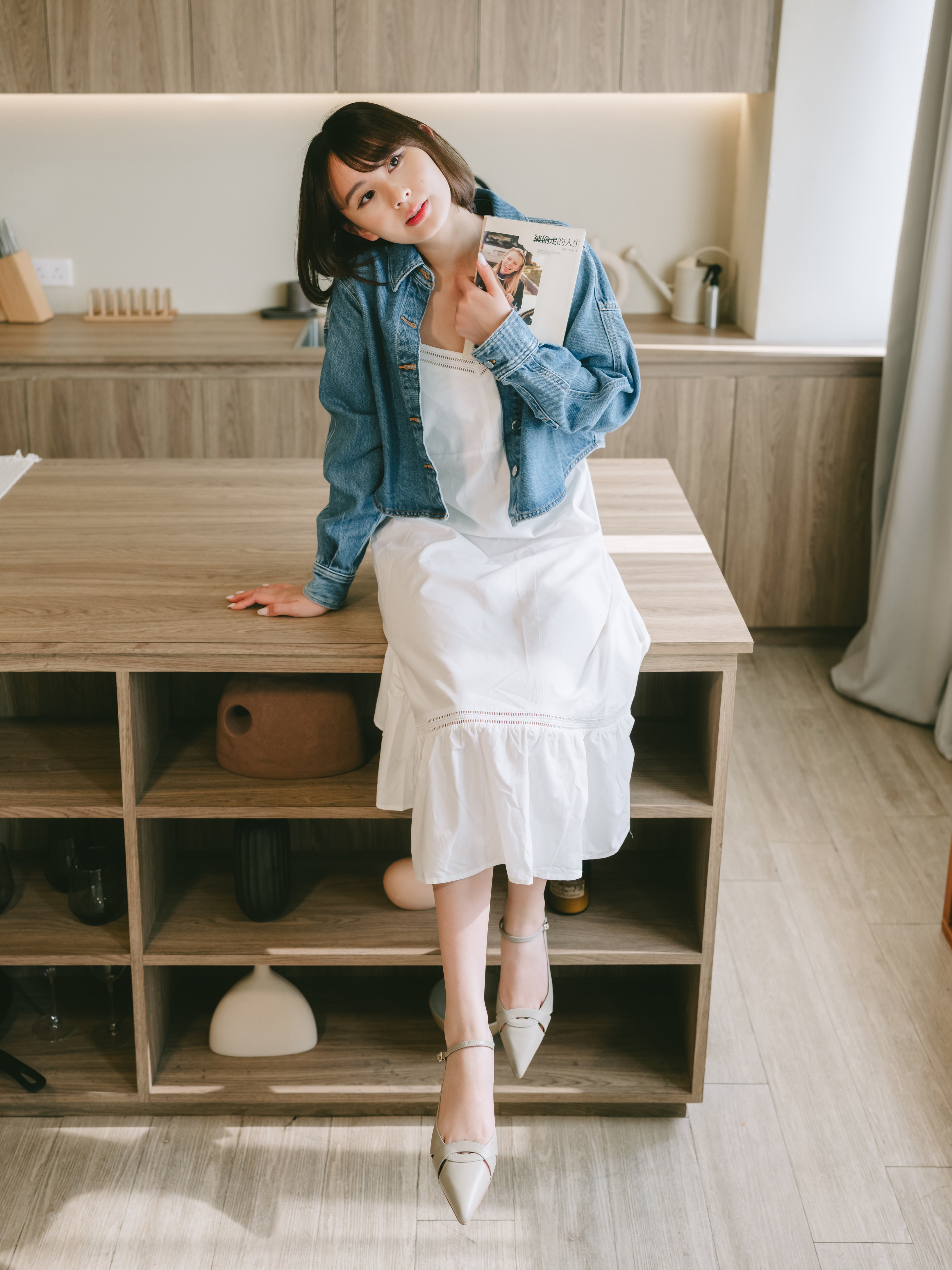 SERENA Flats - Grey (pre-order 1-2 weeks)