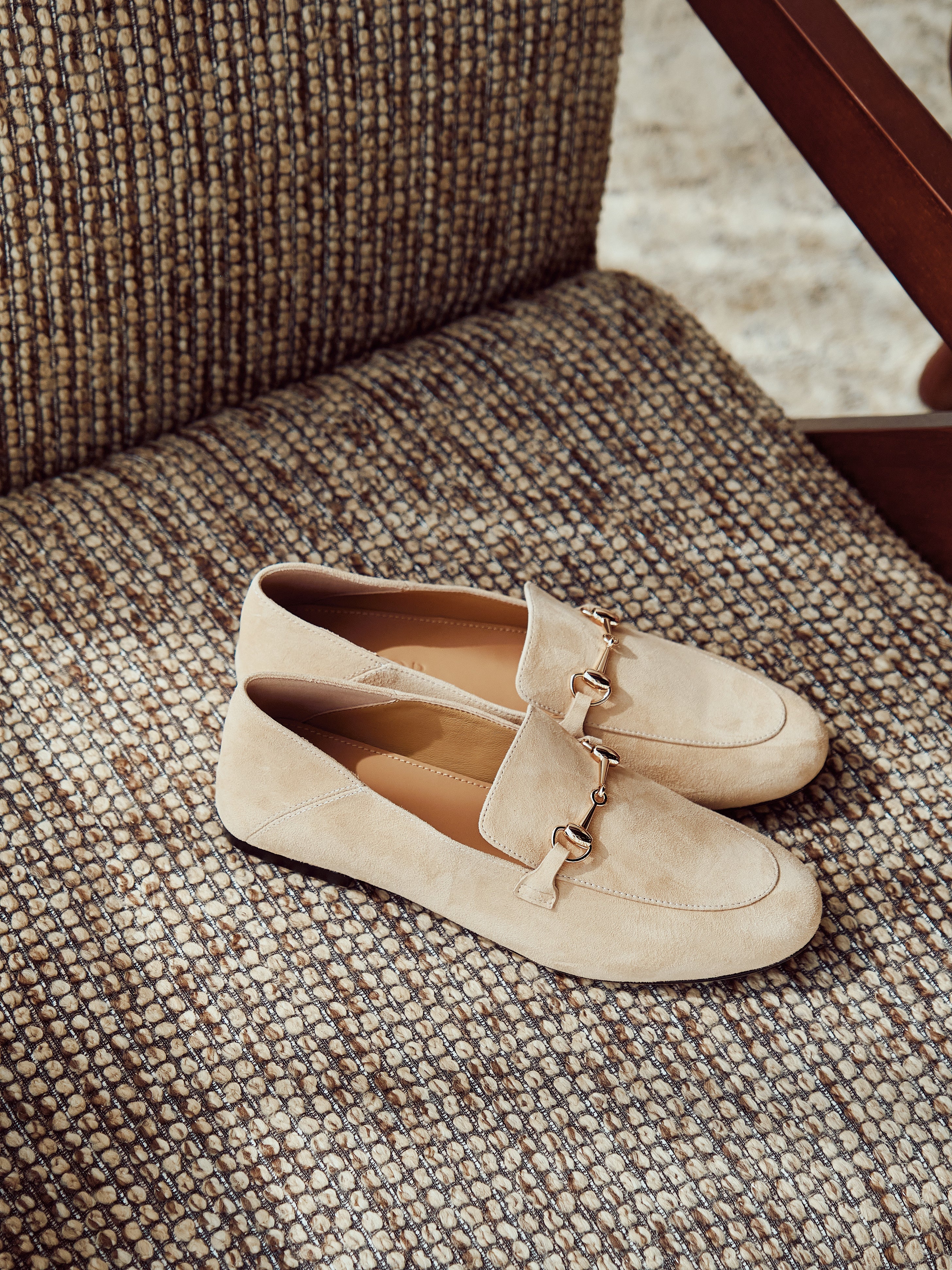CLAIRE Loafers - Beige Suede (pre-order 2 weeks)
