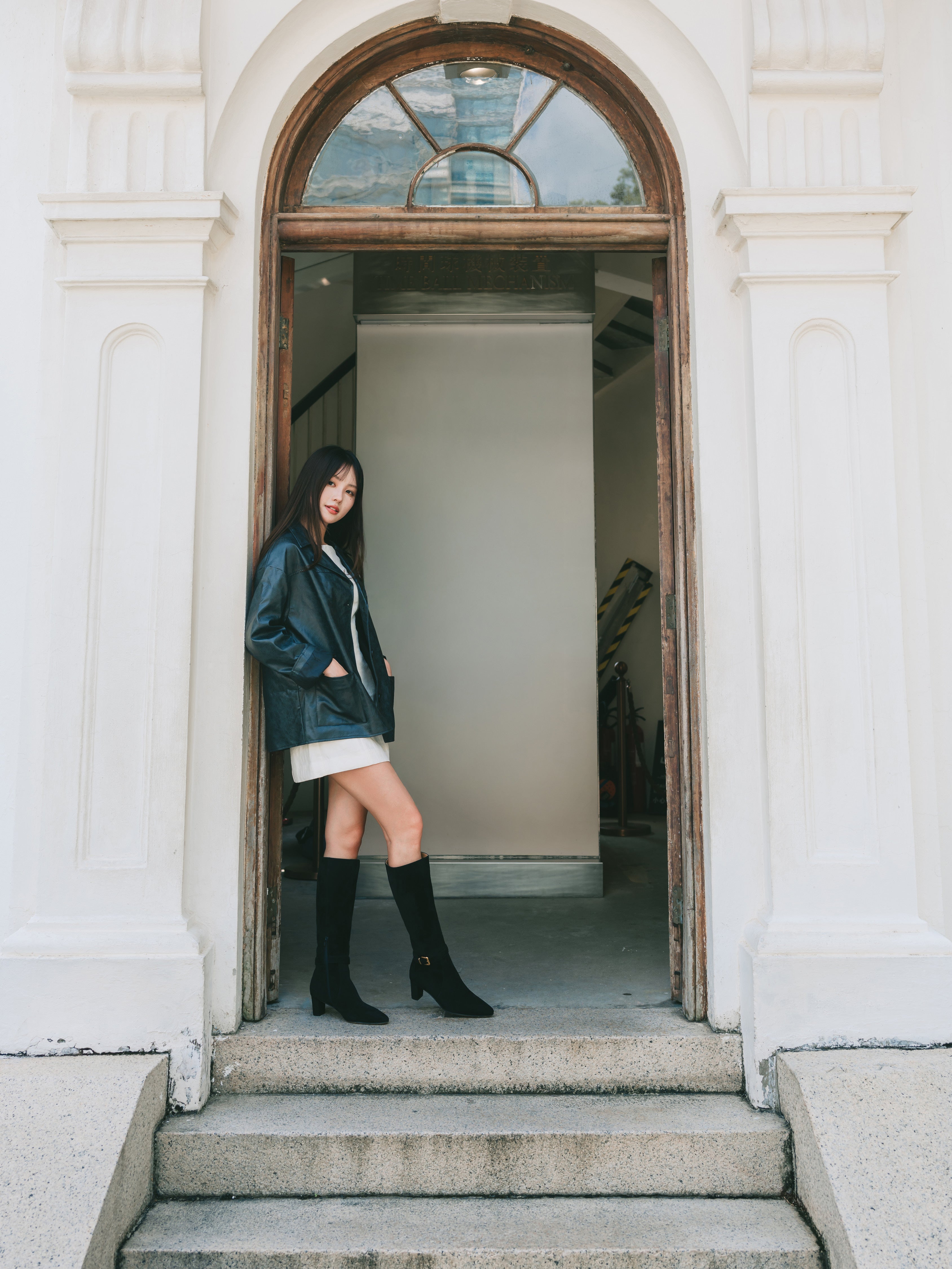SYLVIA BOOTS - BLACK