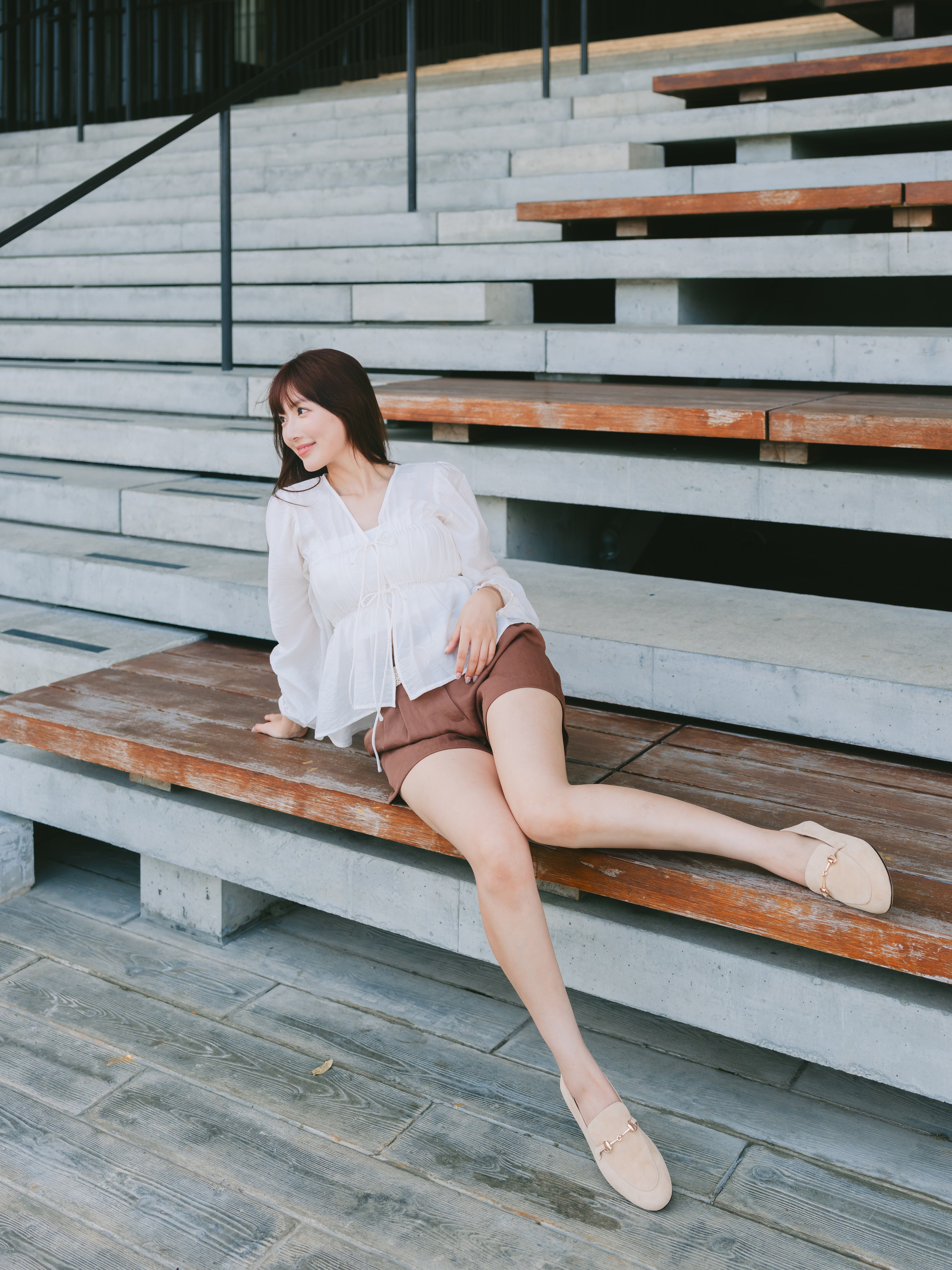 CLAIRE Loafers - Beige Suede