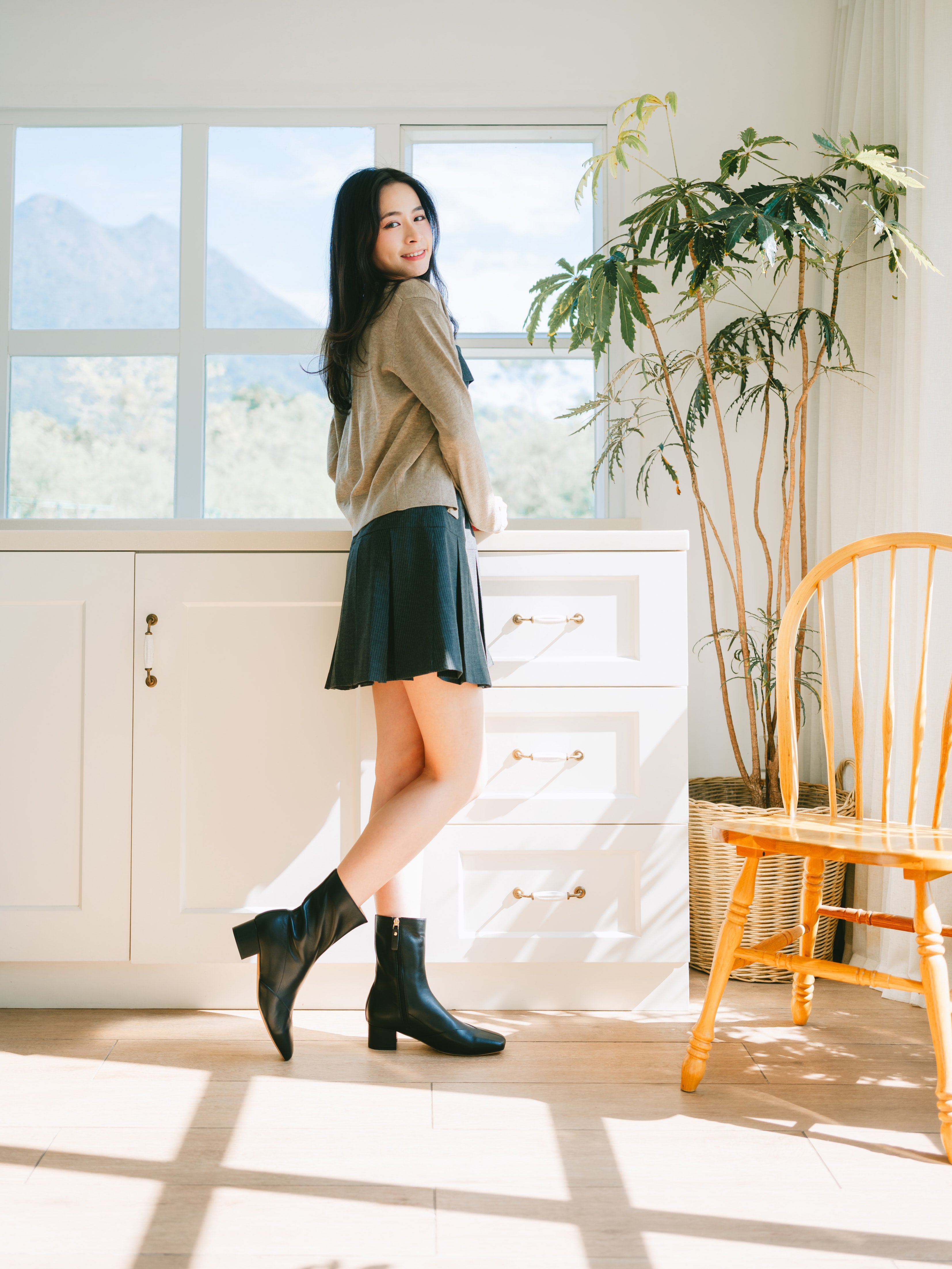 ZOEY BOOTS - BLACK