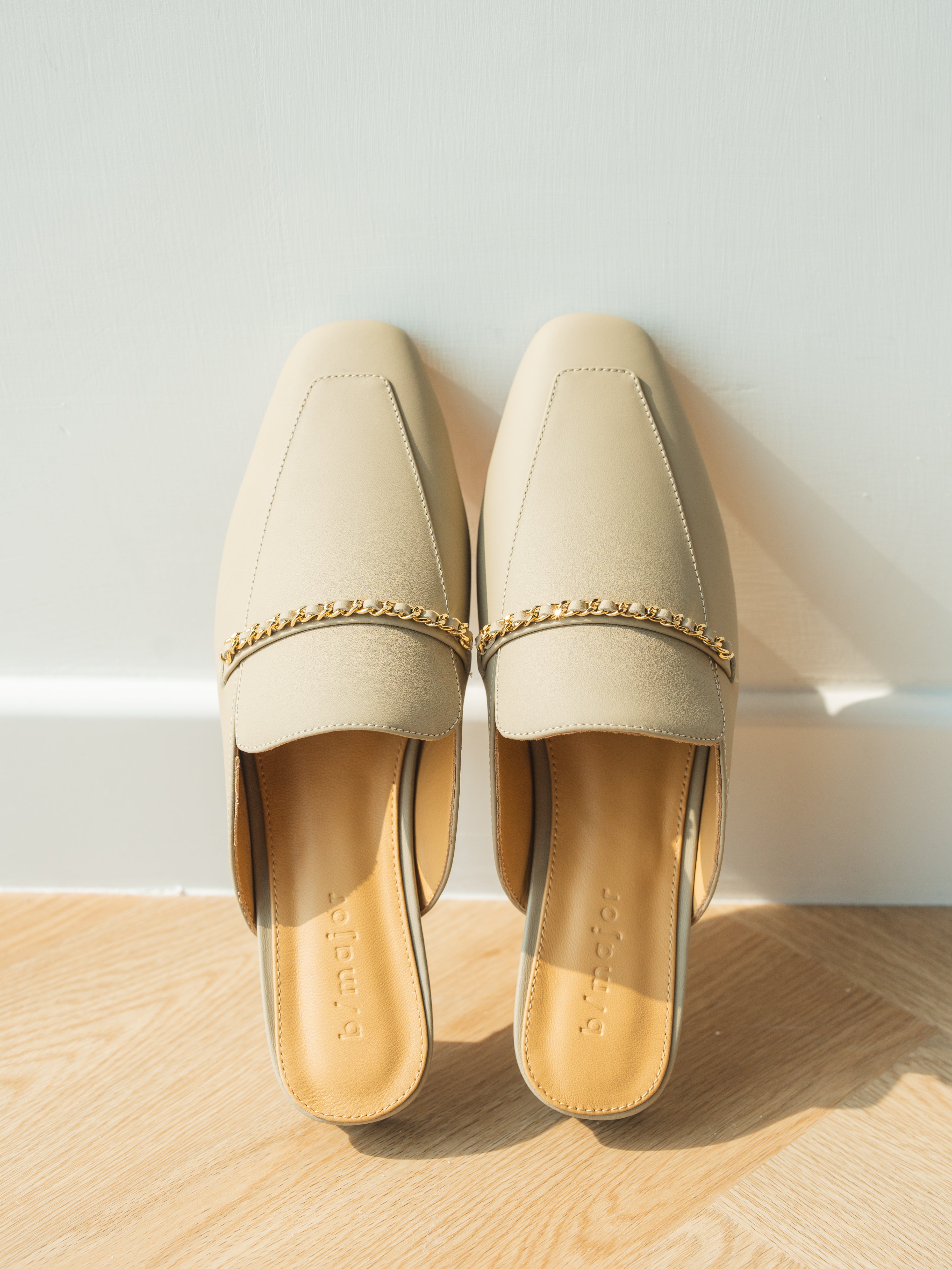 HANA Mules - Beige