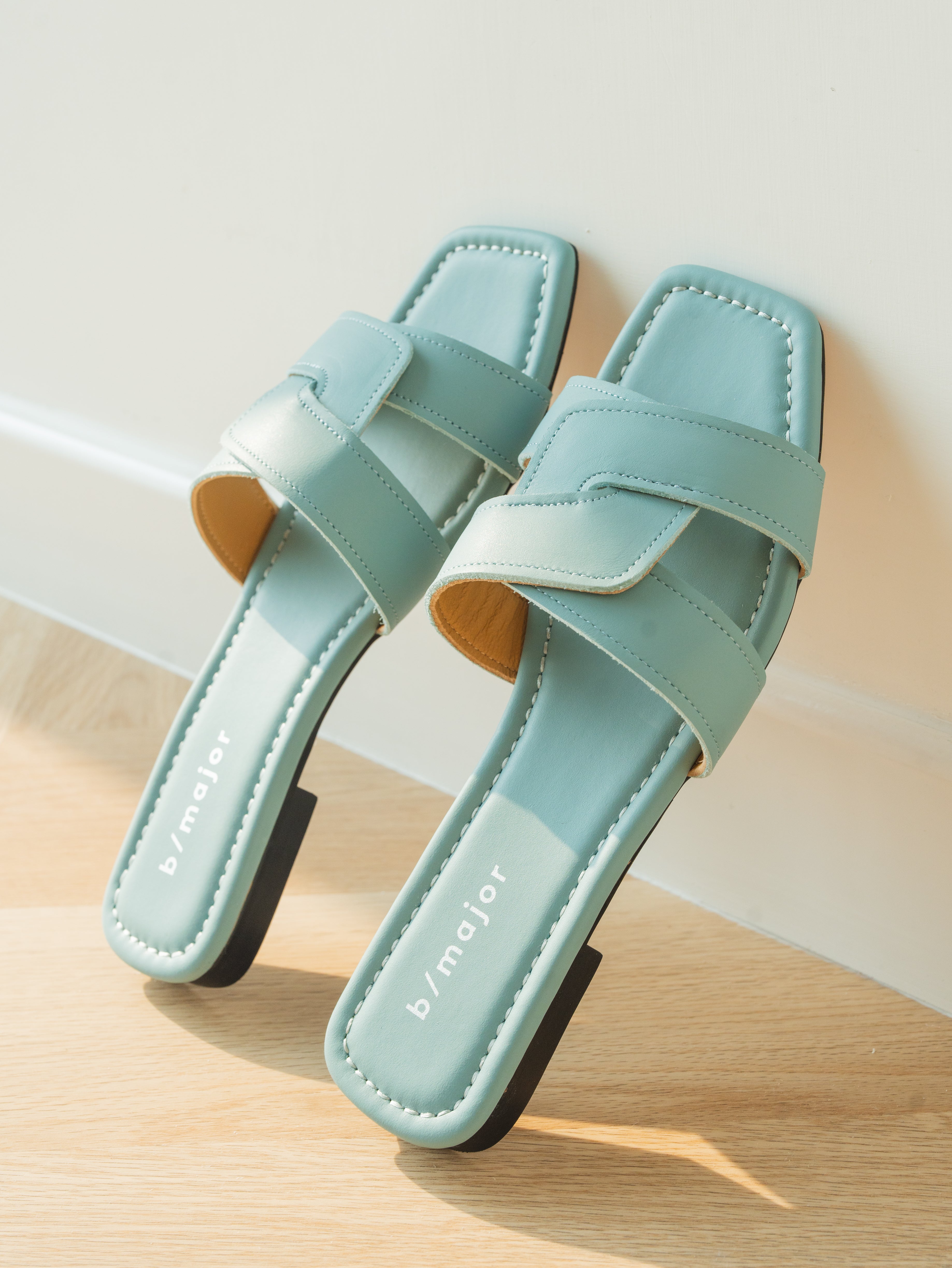 RESERA Sandals - Blue
