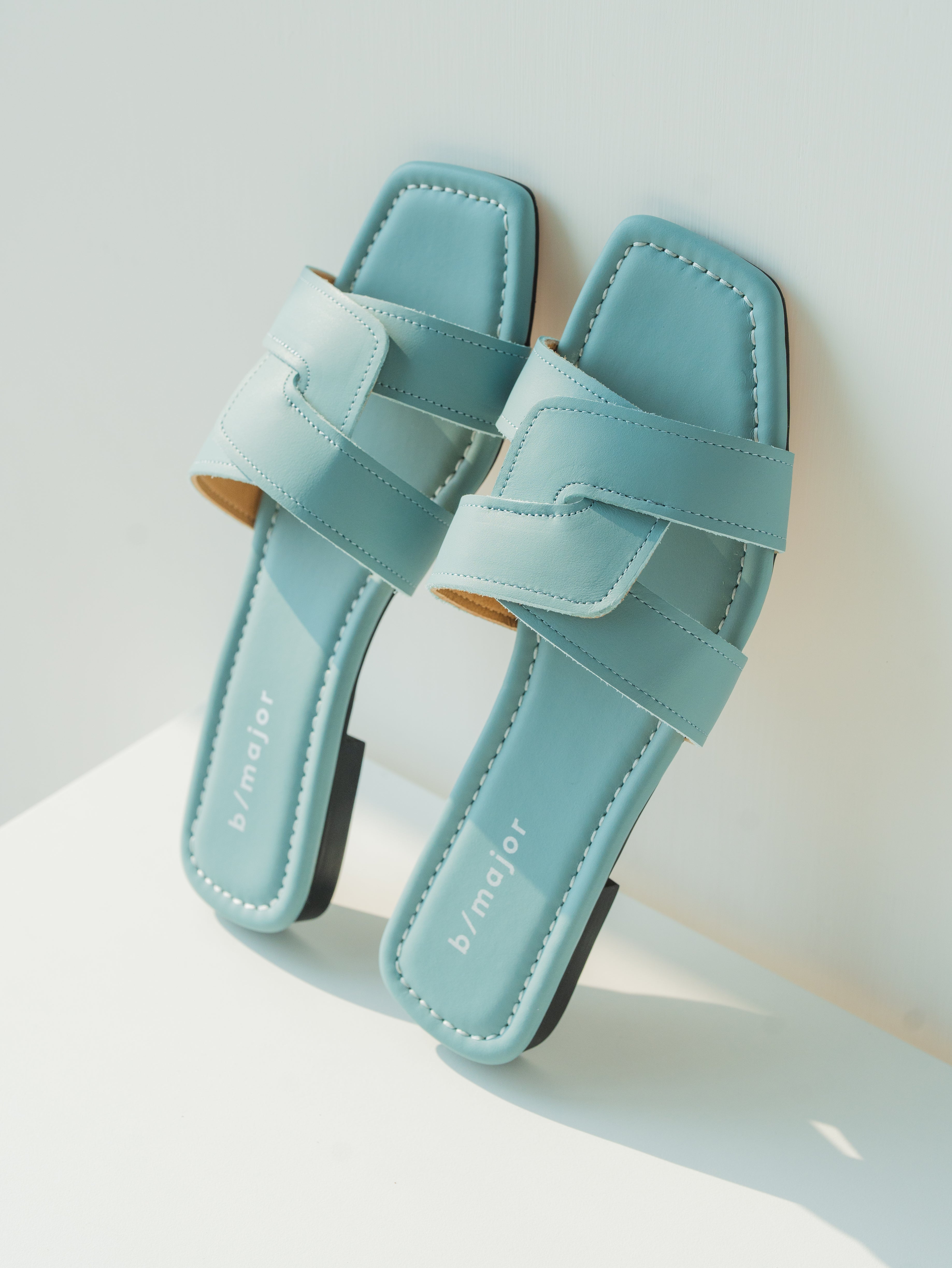 RESERA Sandals - Blue