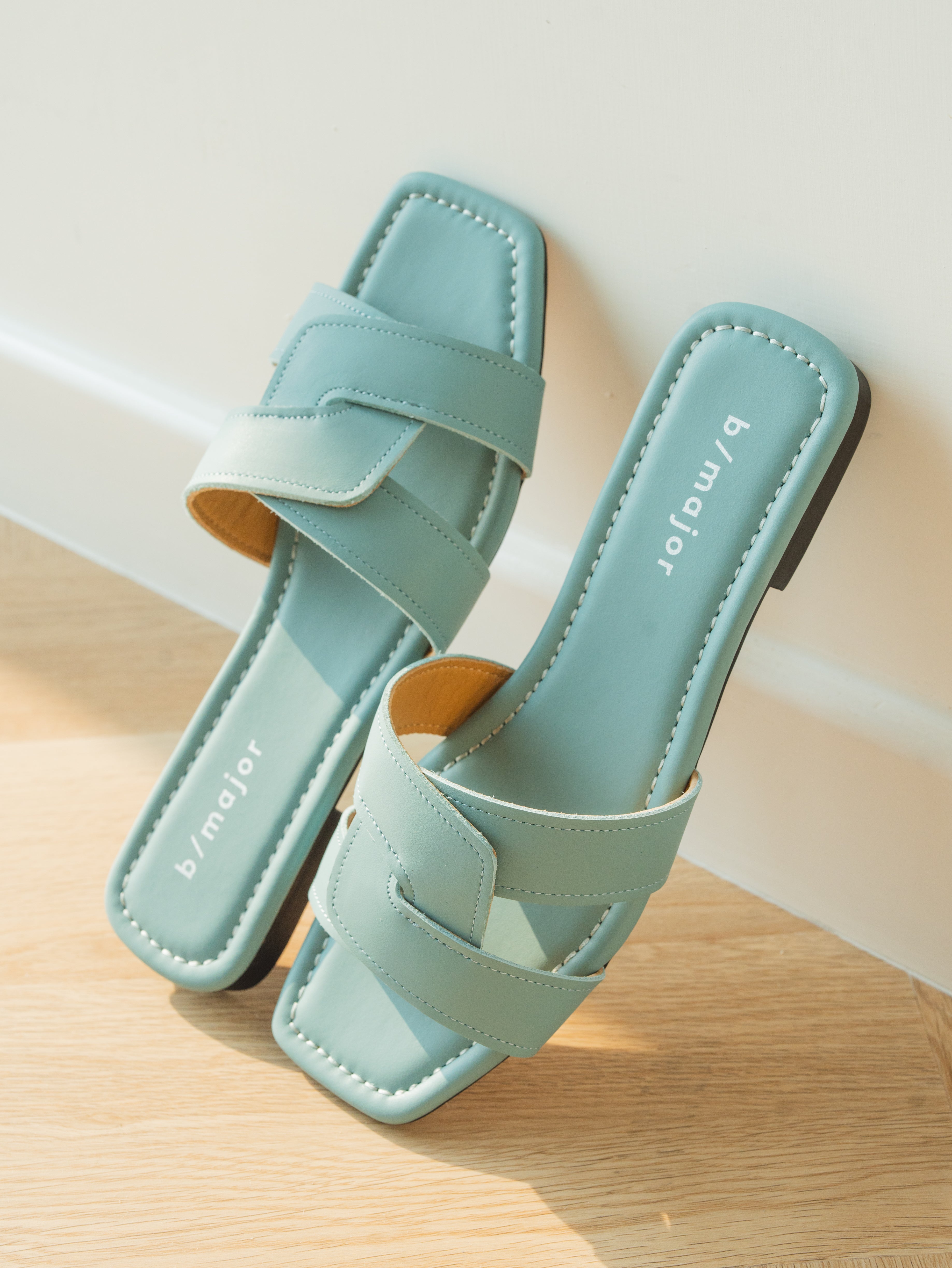 RESERA Sandals - Blue