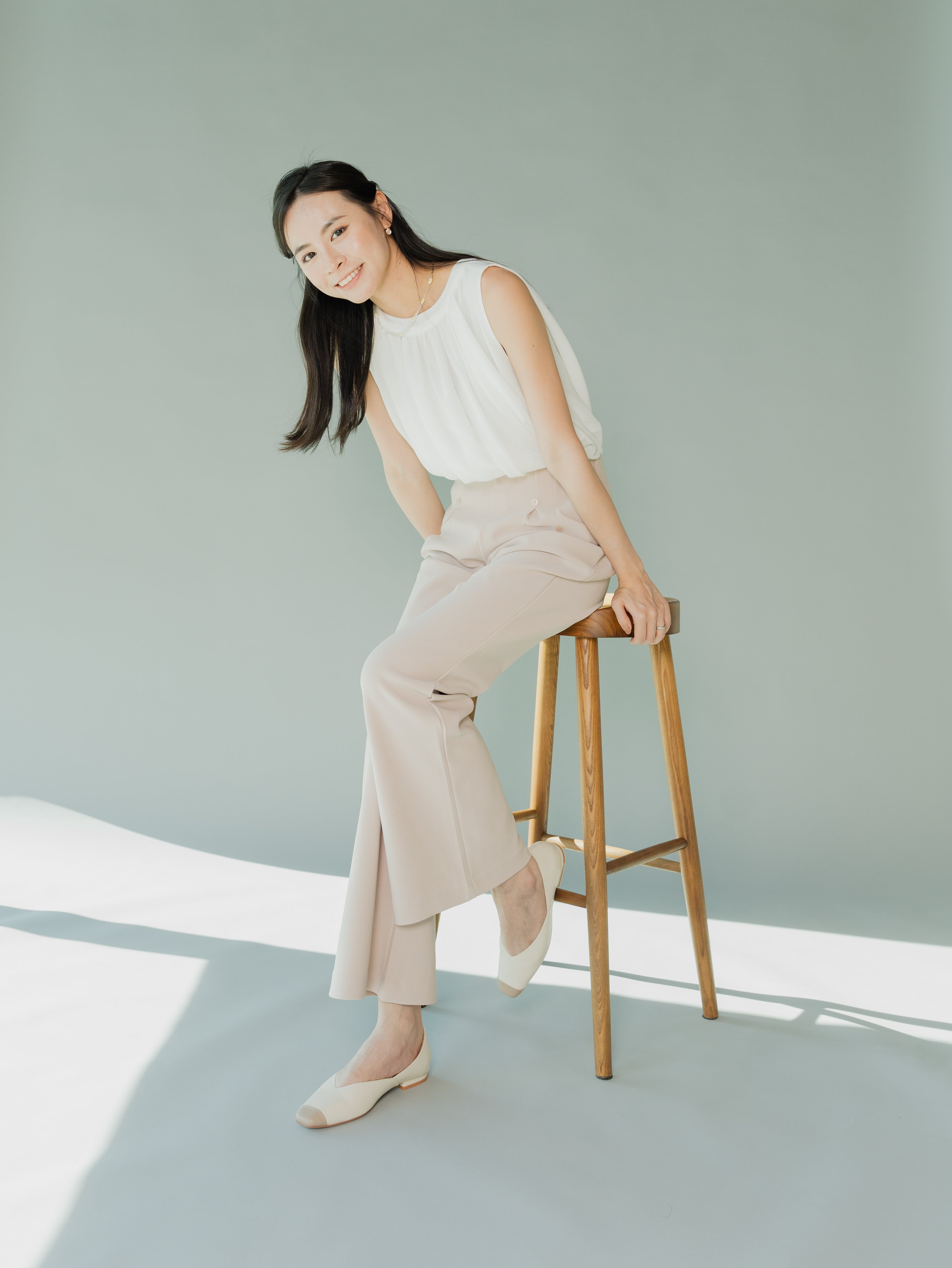 EMMI Flats - White