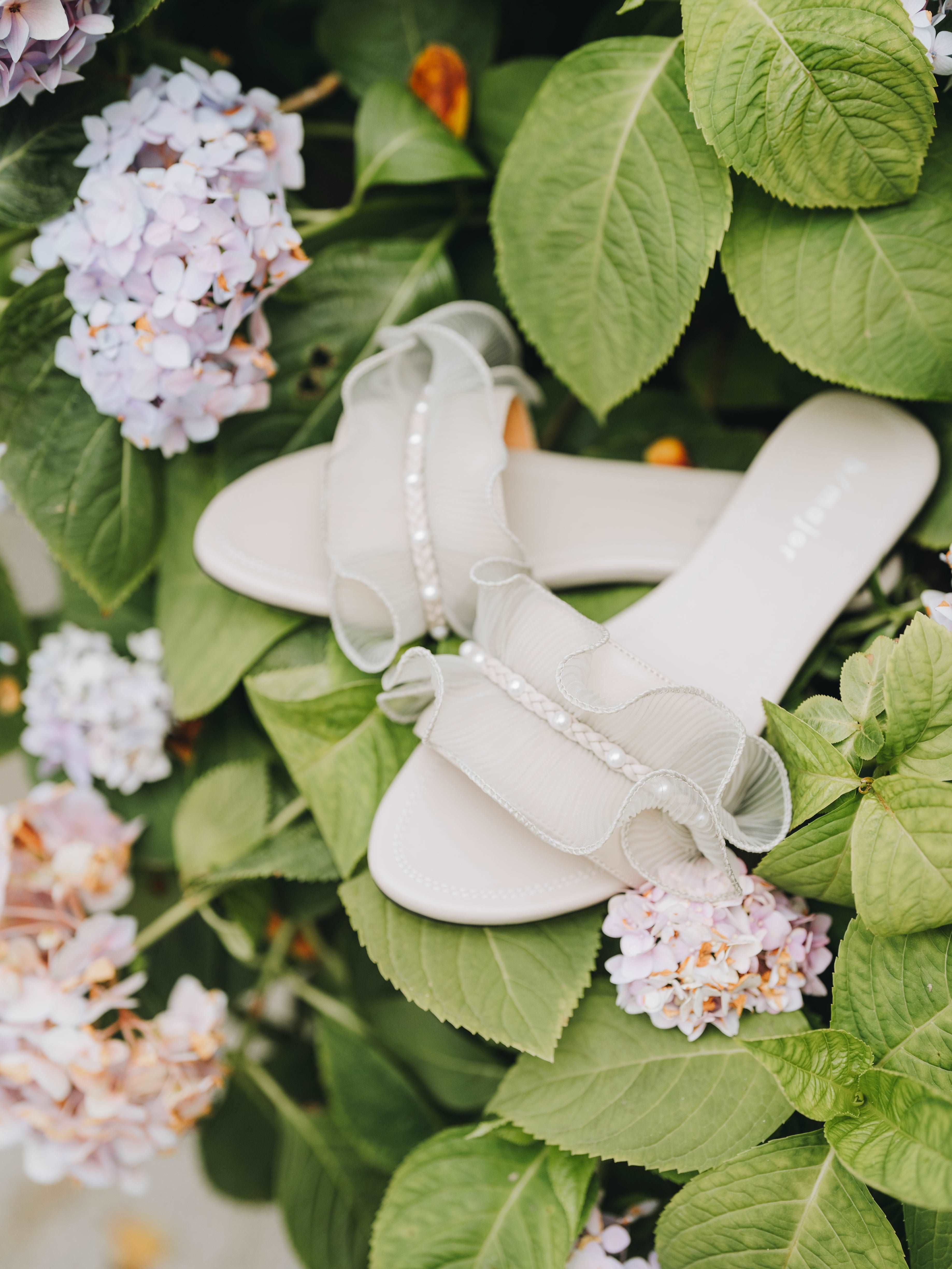 BREZZA Sandals - Grey