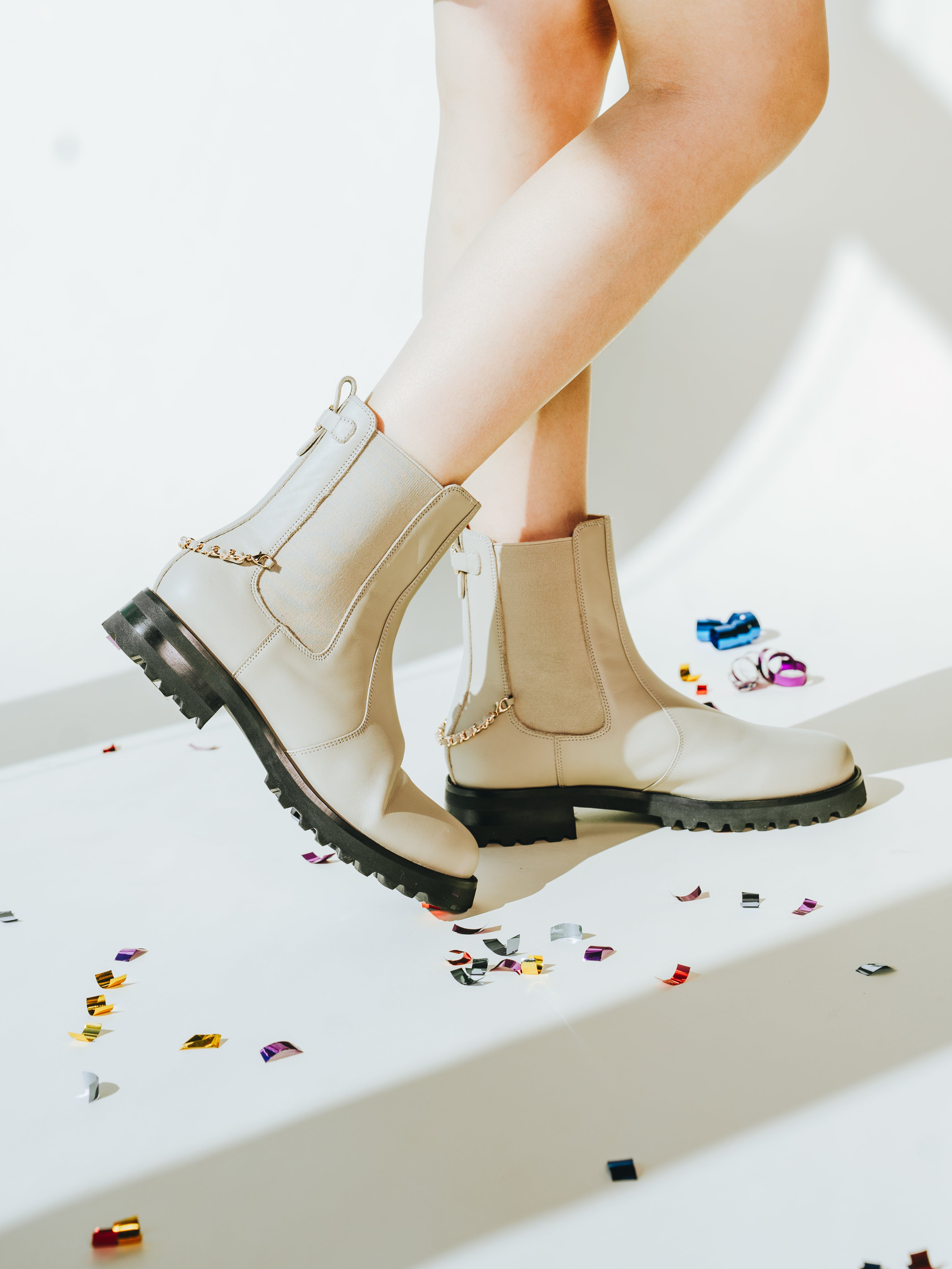 BRIANNA BOOTS - GREY