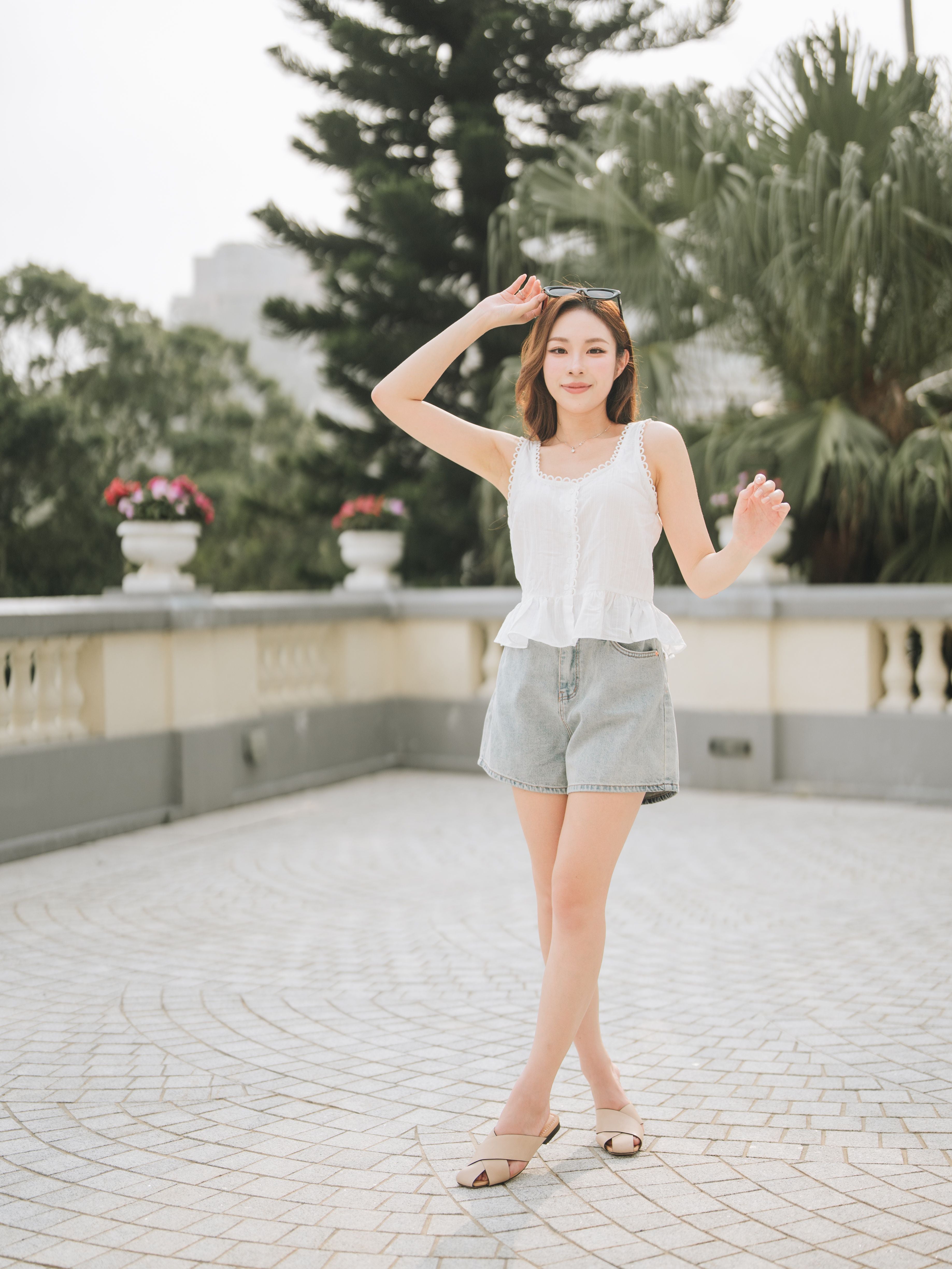 EVIA Sandals - Beige