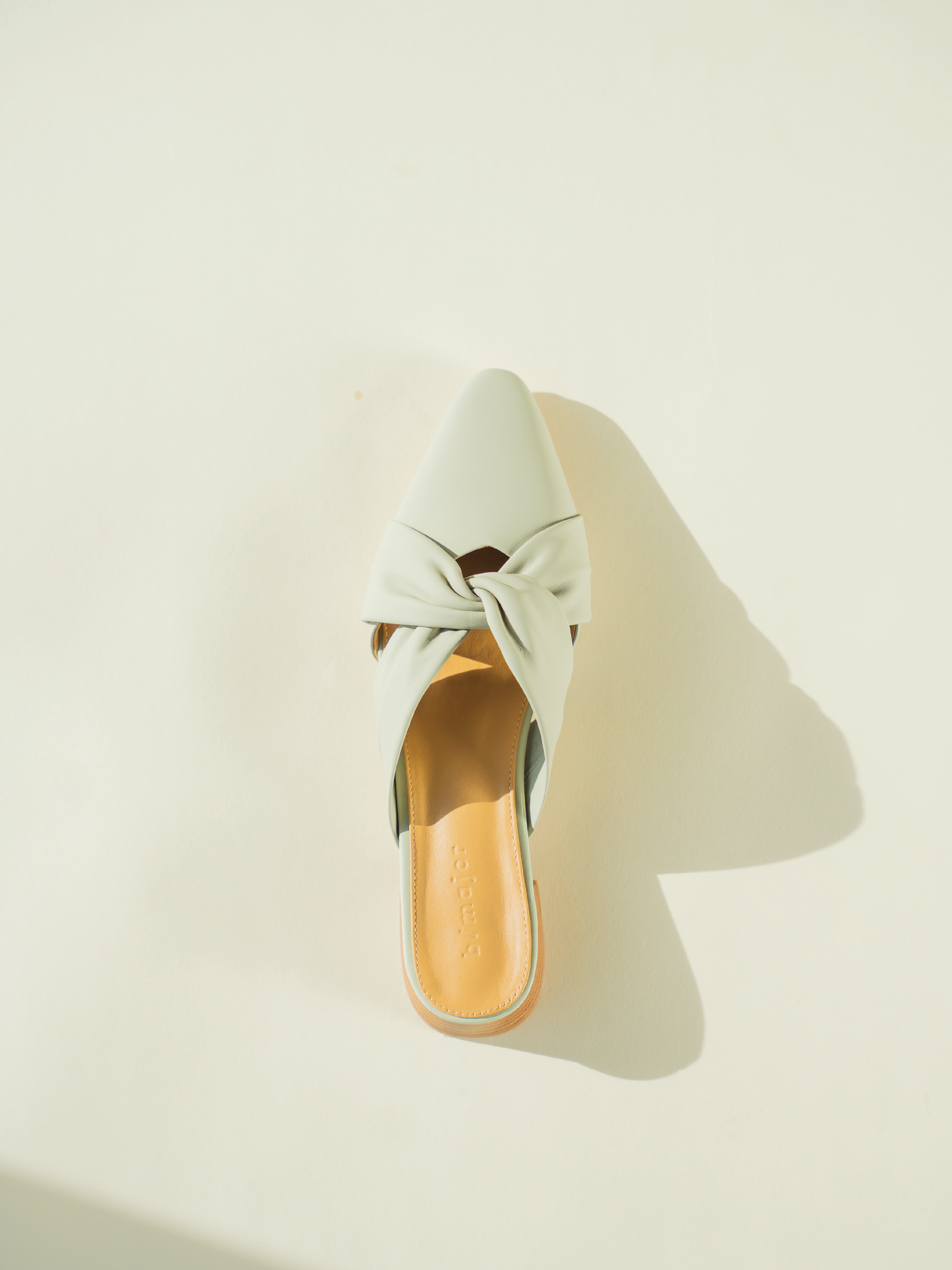 FREYA Mules - Grey