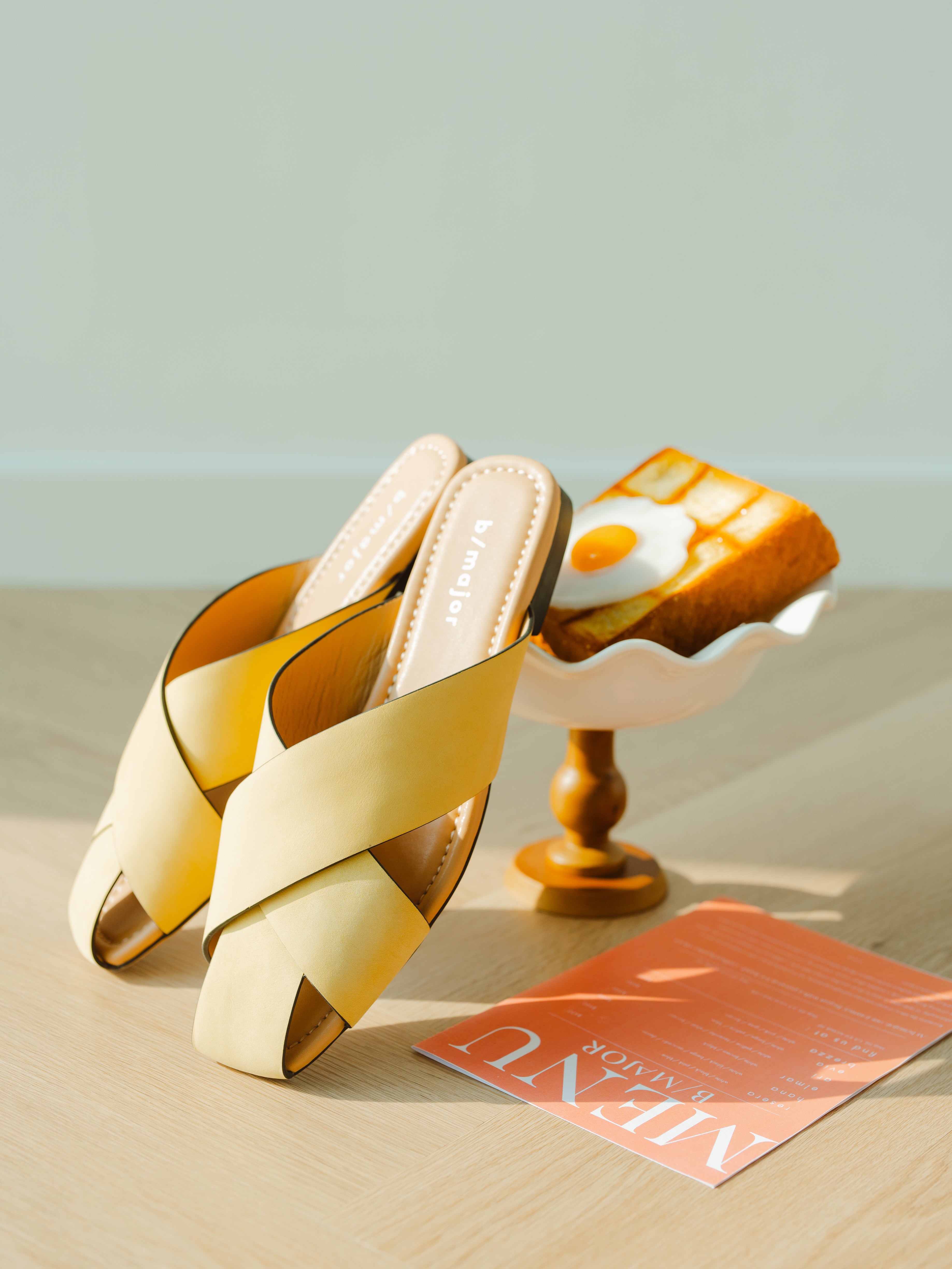 EVIA Sandals - Yellow