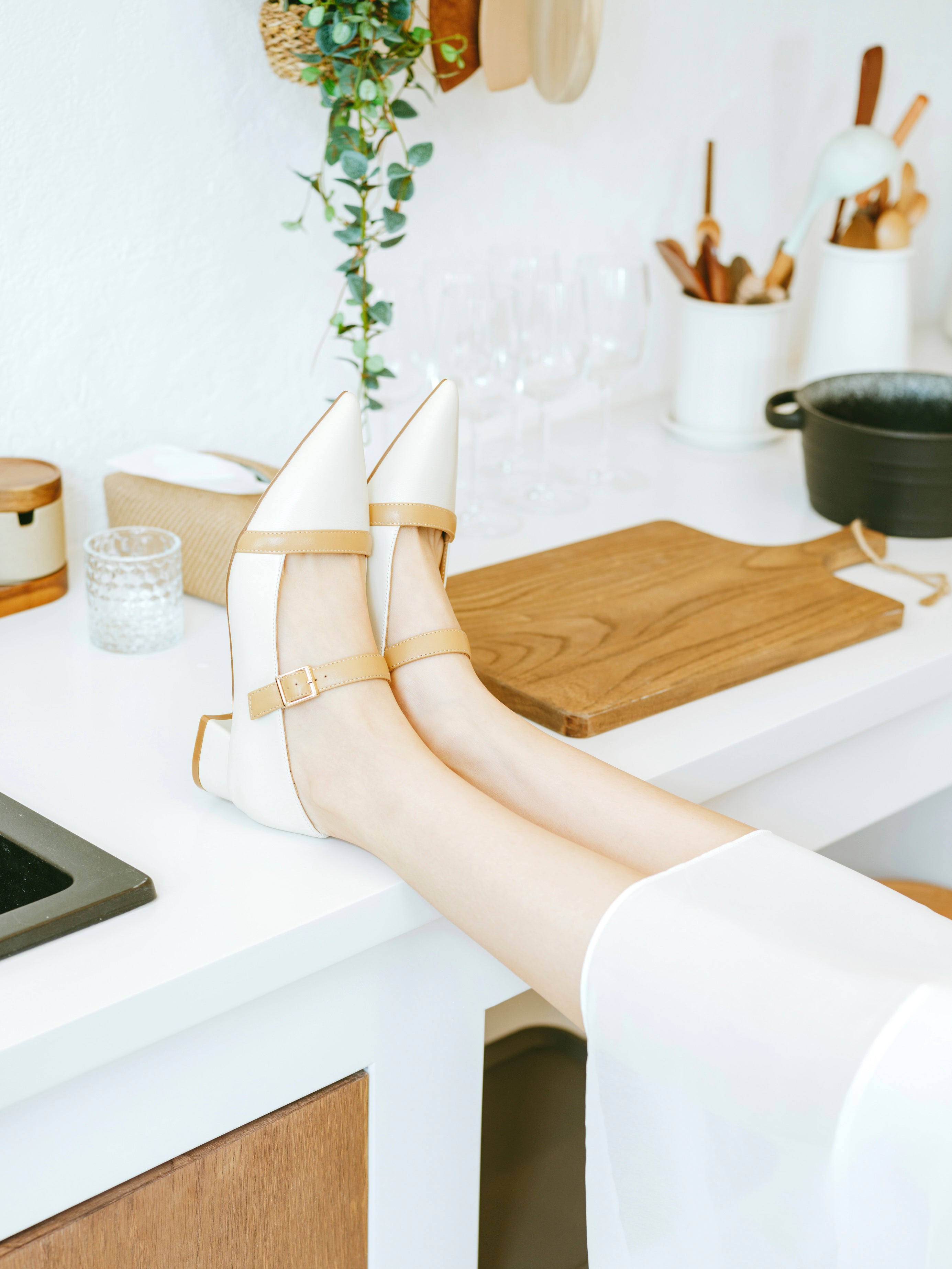 JAS Flats - White