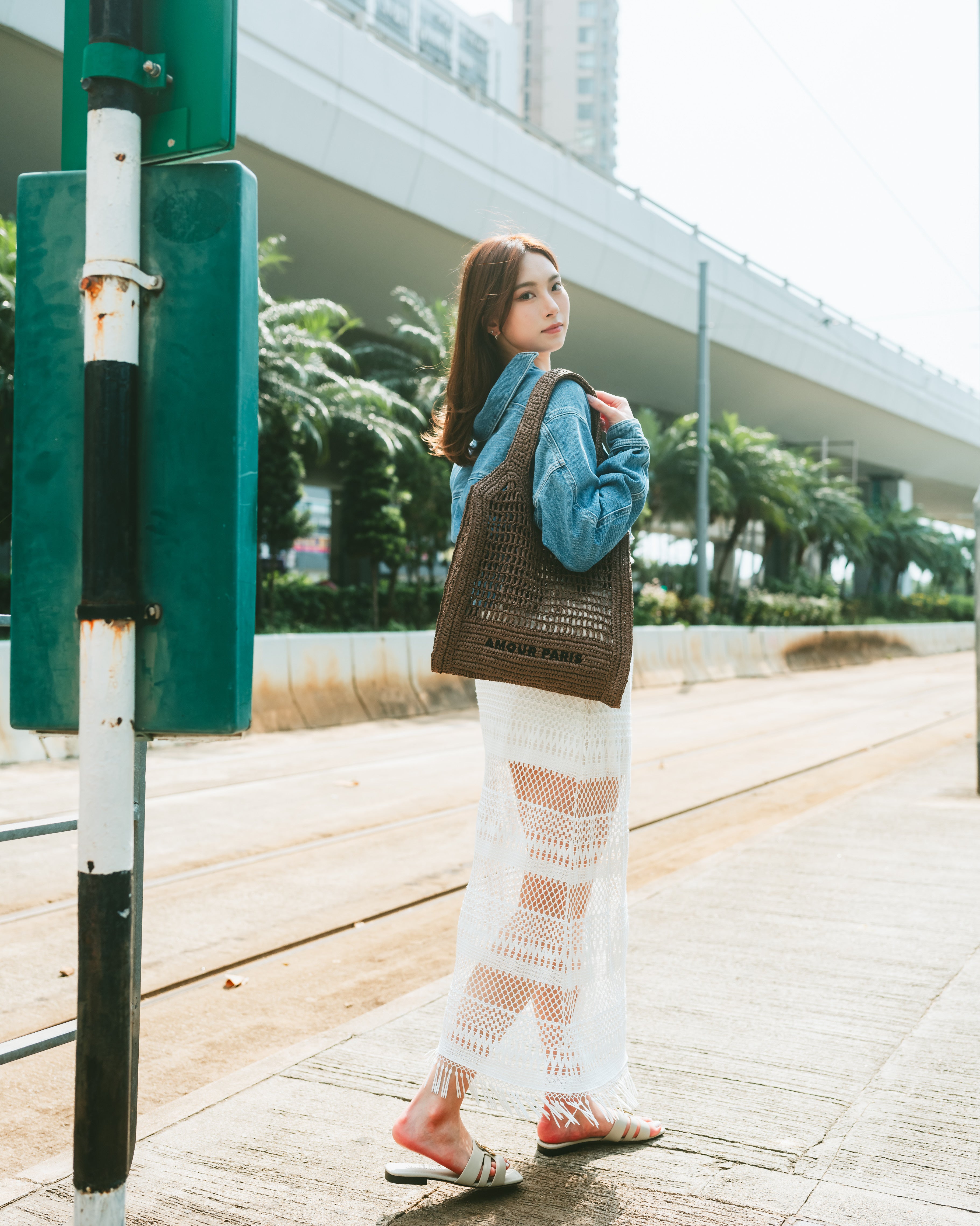 AVYLN Sandals - Grey