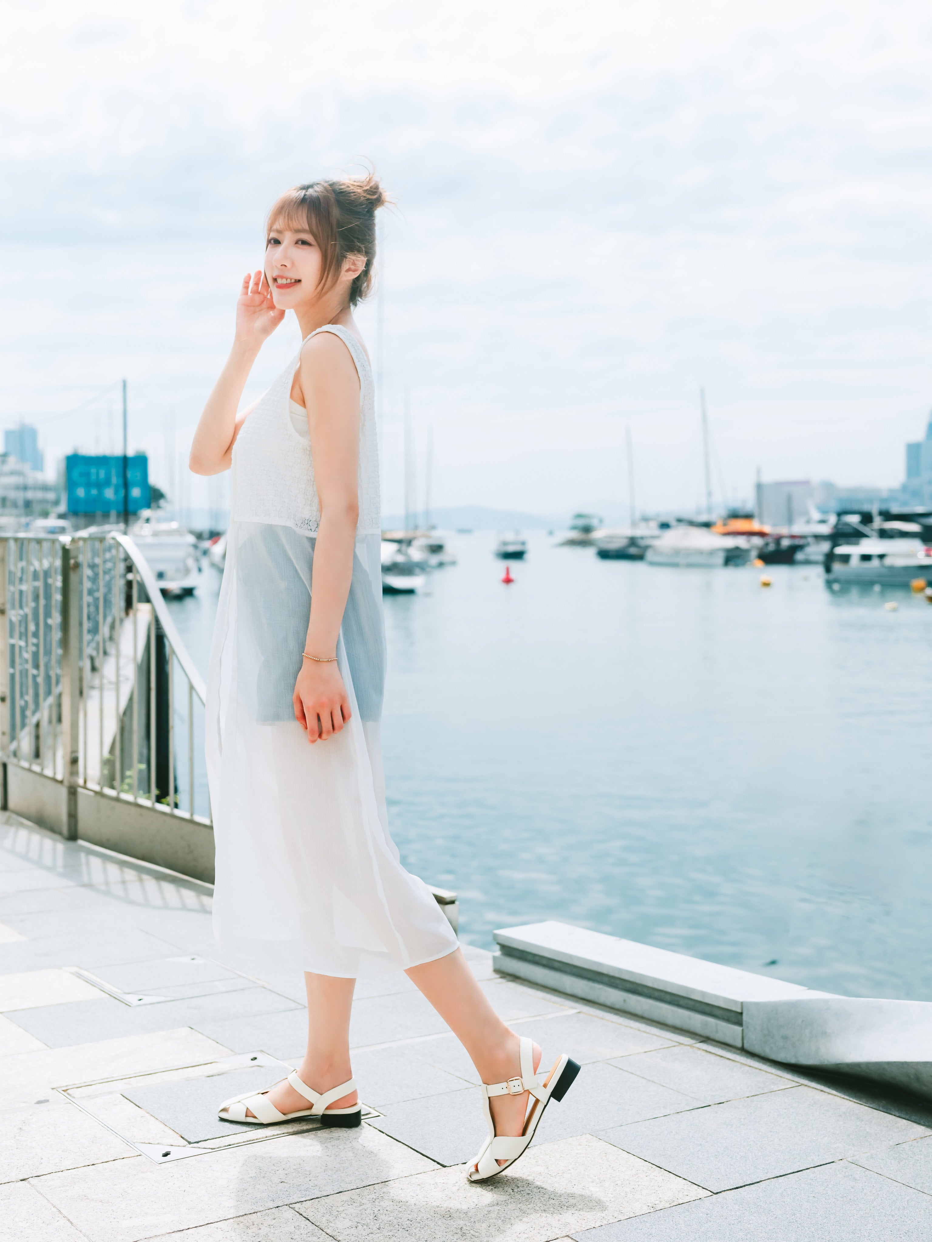 Stella Sandals - White (pre-order 1-2 weeks)