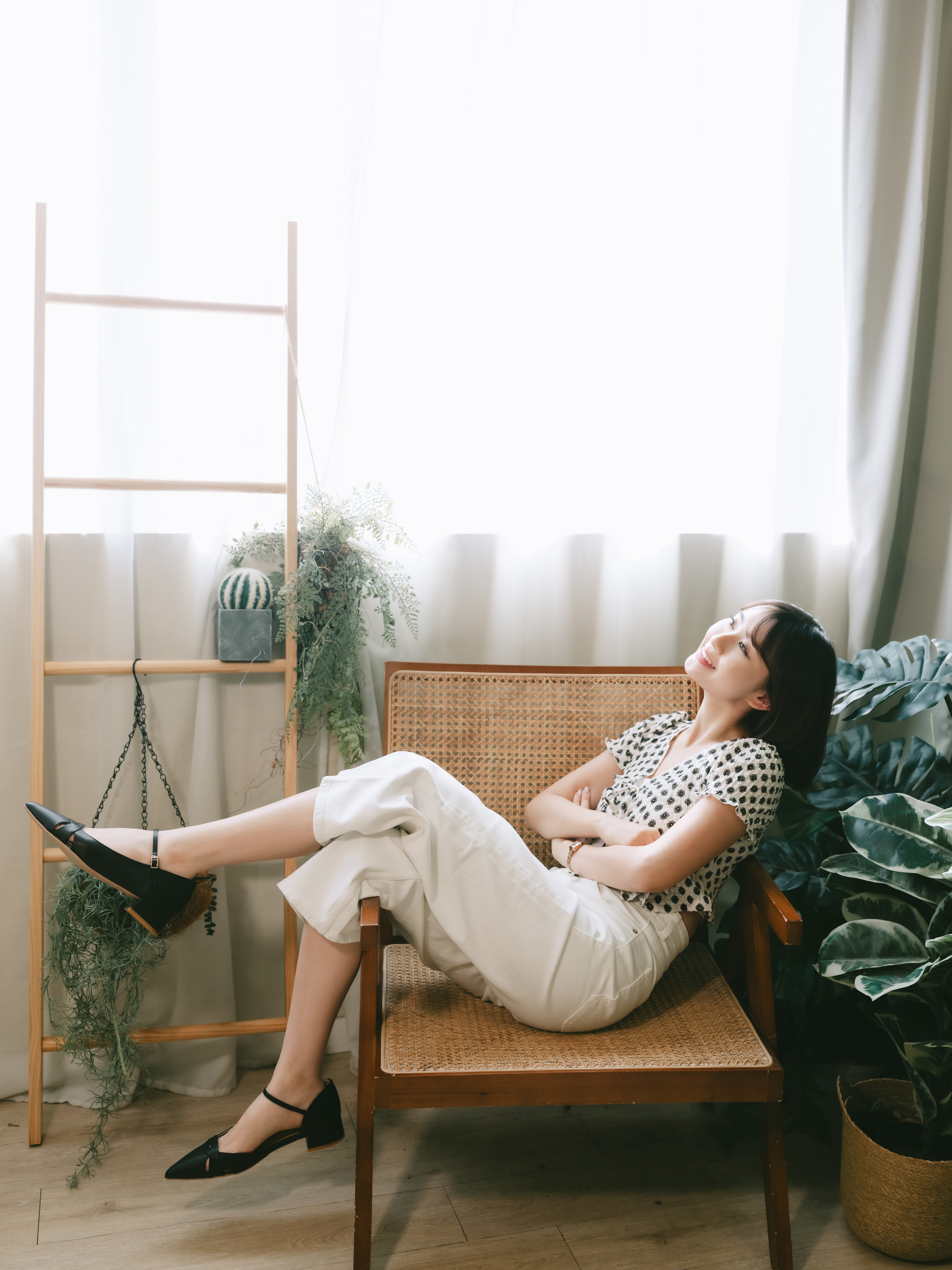 SERENA Flats - Black