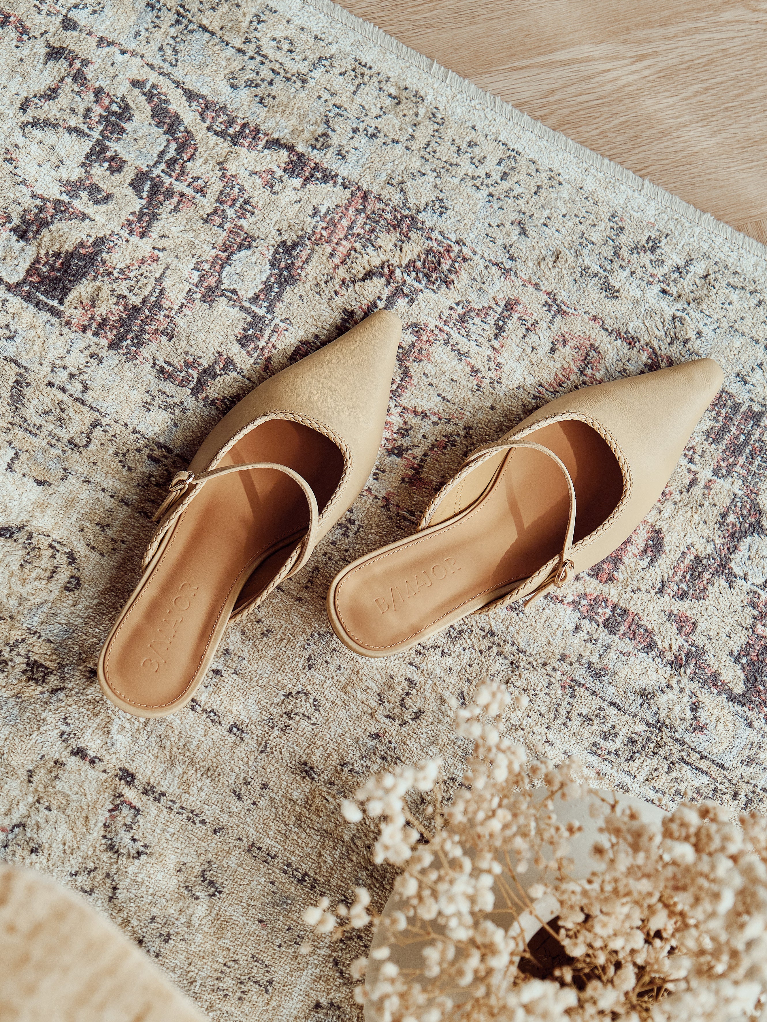 VANNA Mules - Beige