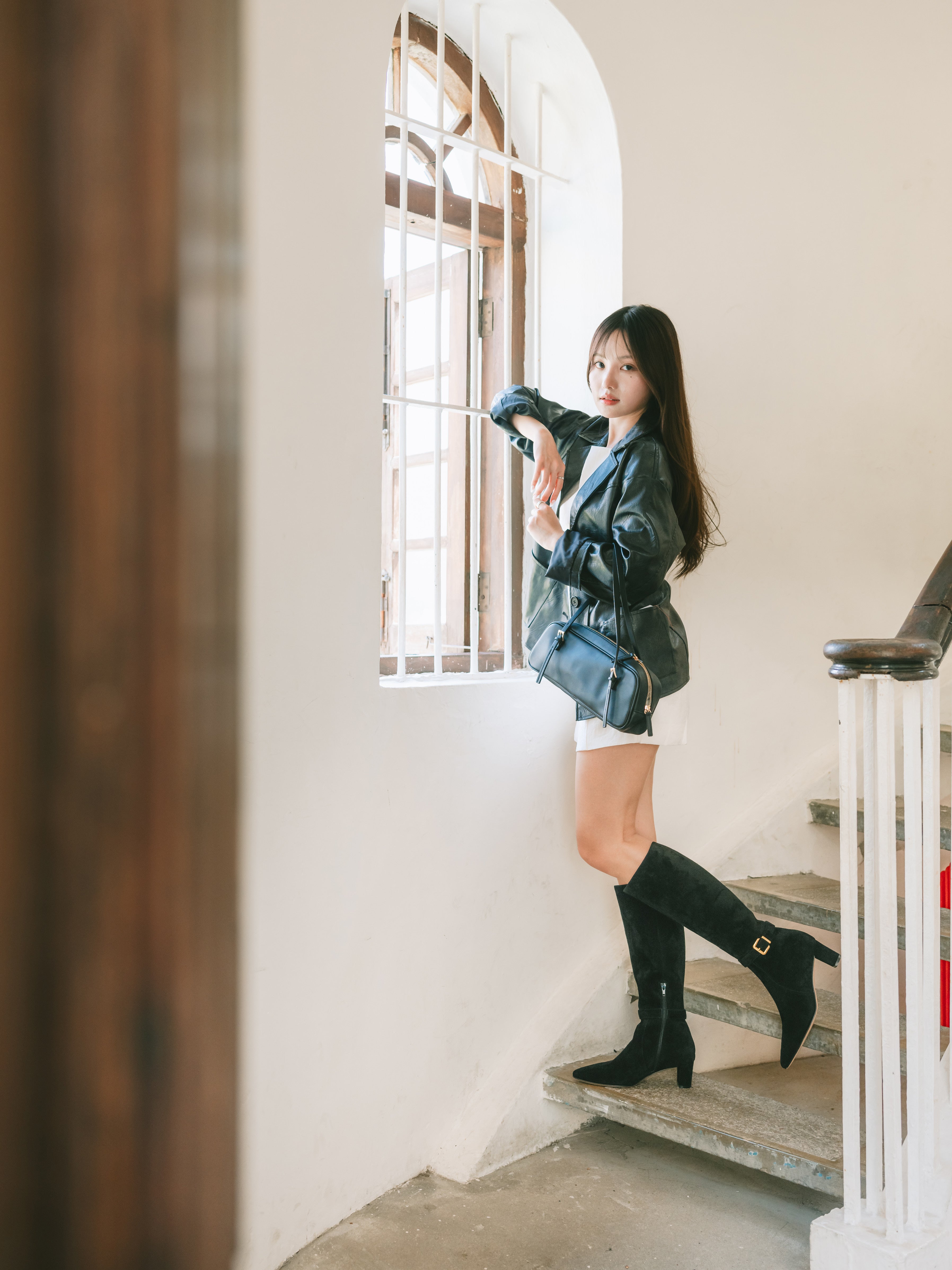 SYLVIA BOOTS - BLACK