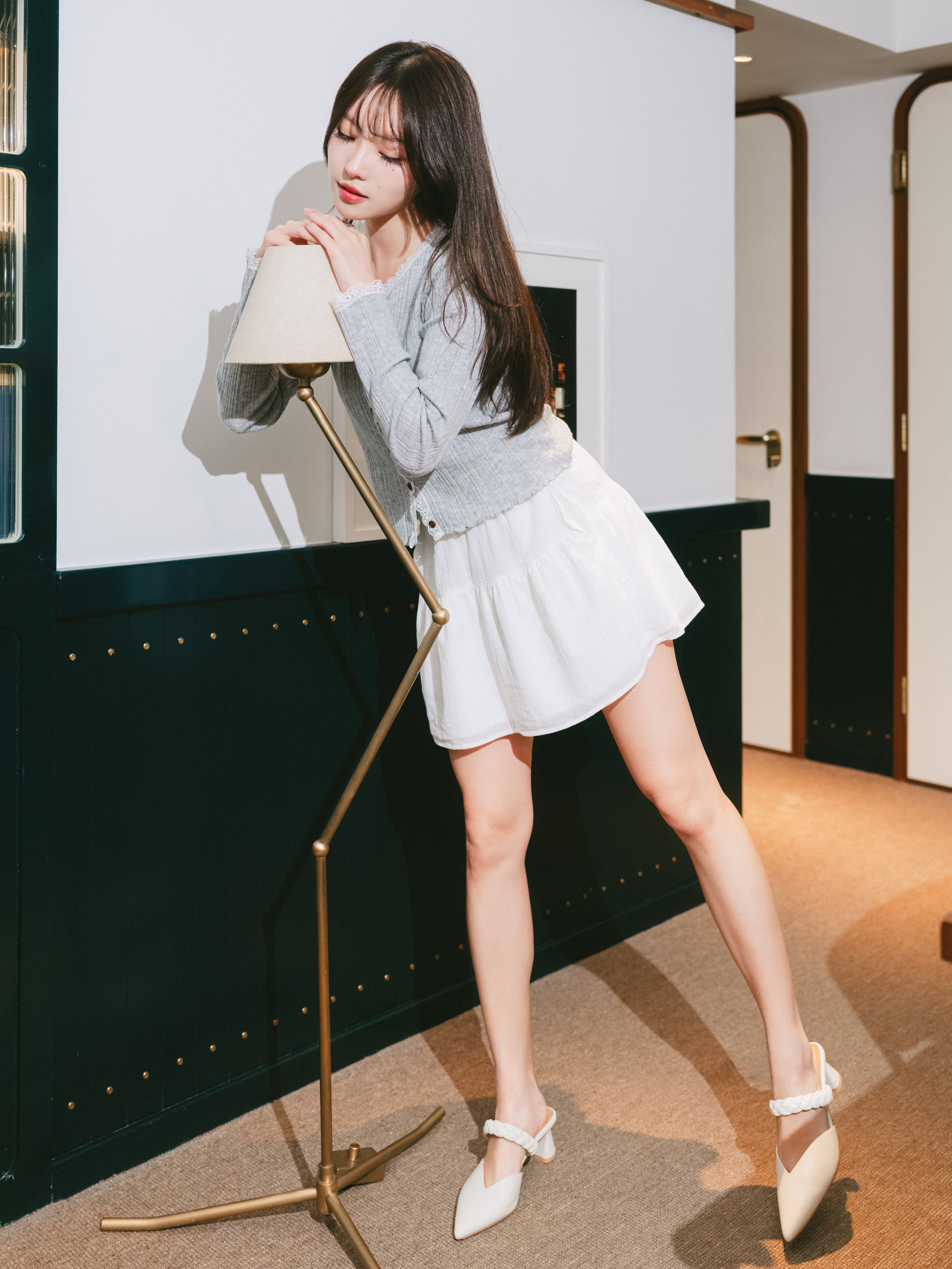 MAISIE Mules - White (pre-order 1 week)