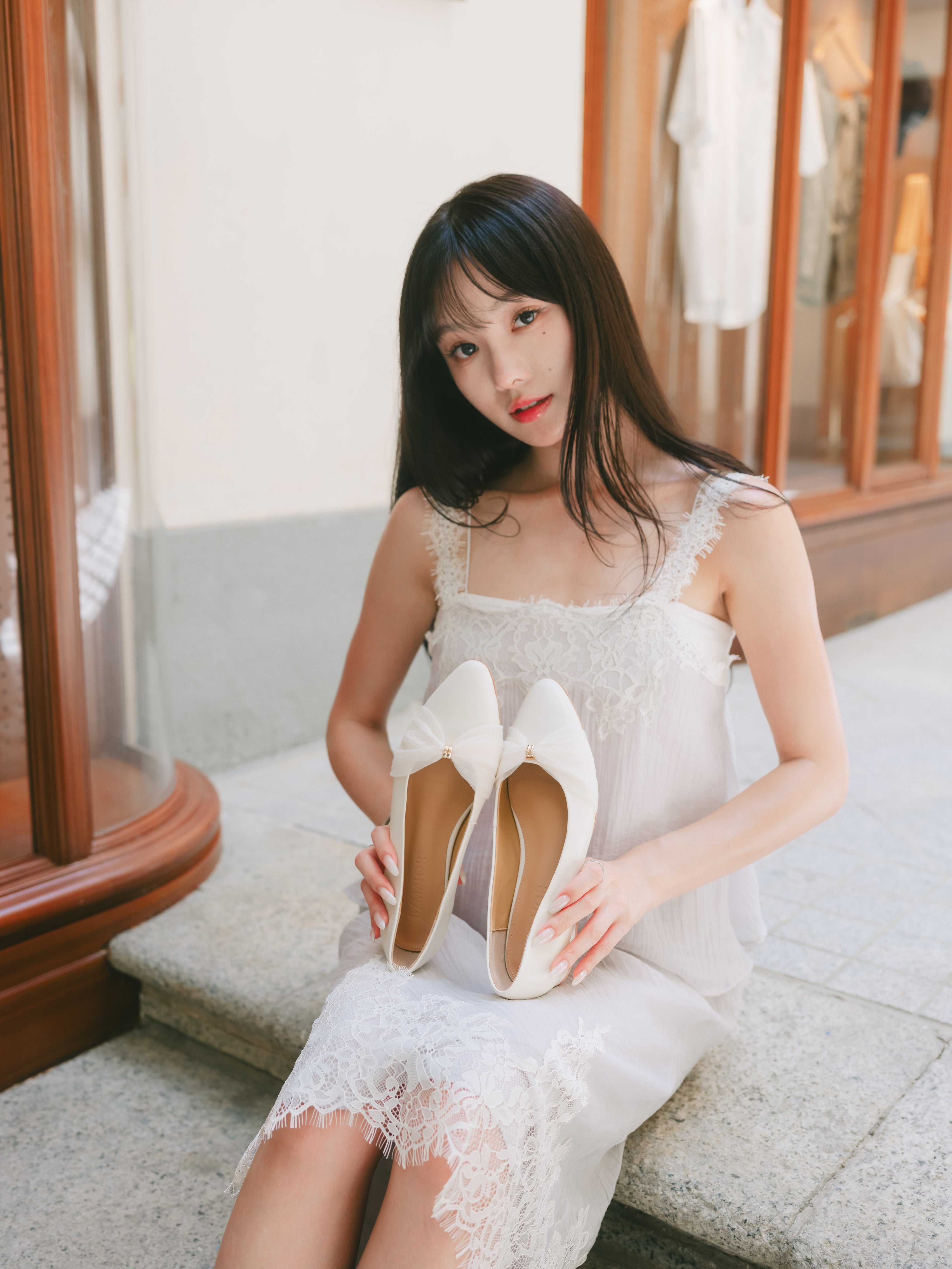 CANDICE Flats - White (pre-order 1-2 weeks)