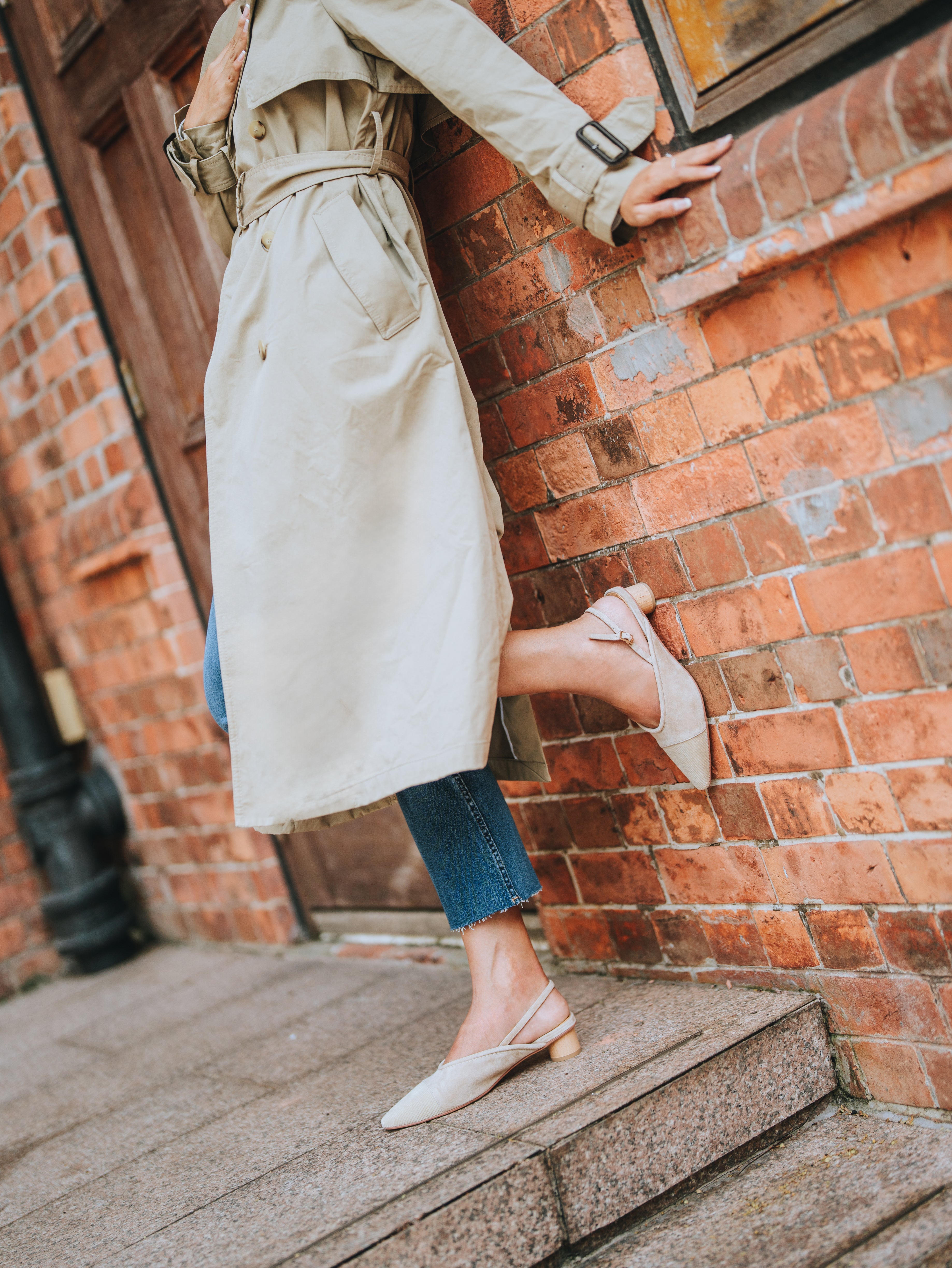 LUMI Slingback Flats - Beige