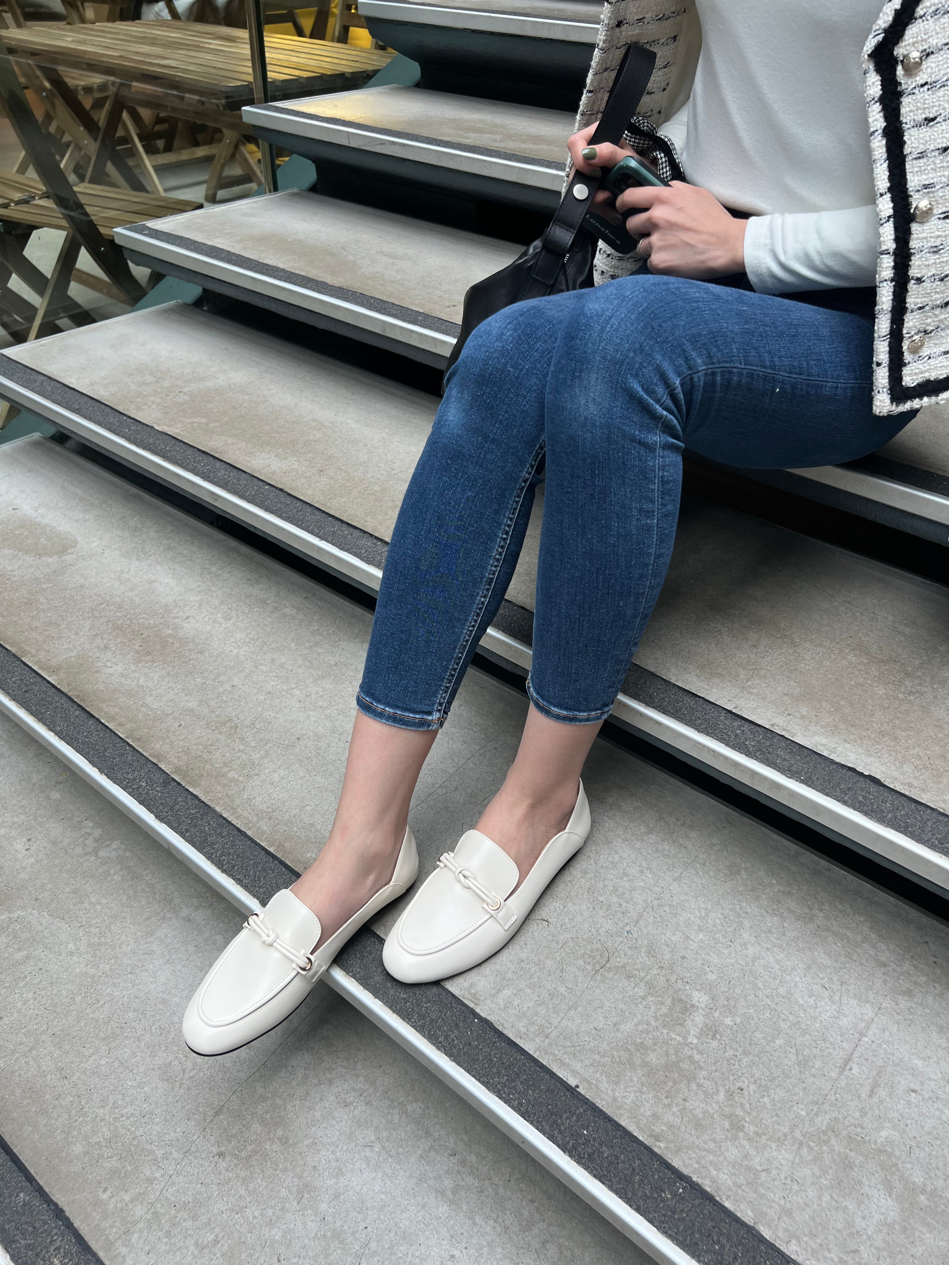 RILA Loafers - White