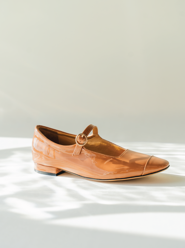 ALLIE Flats - Brown